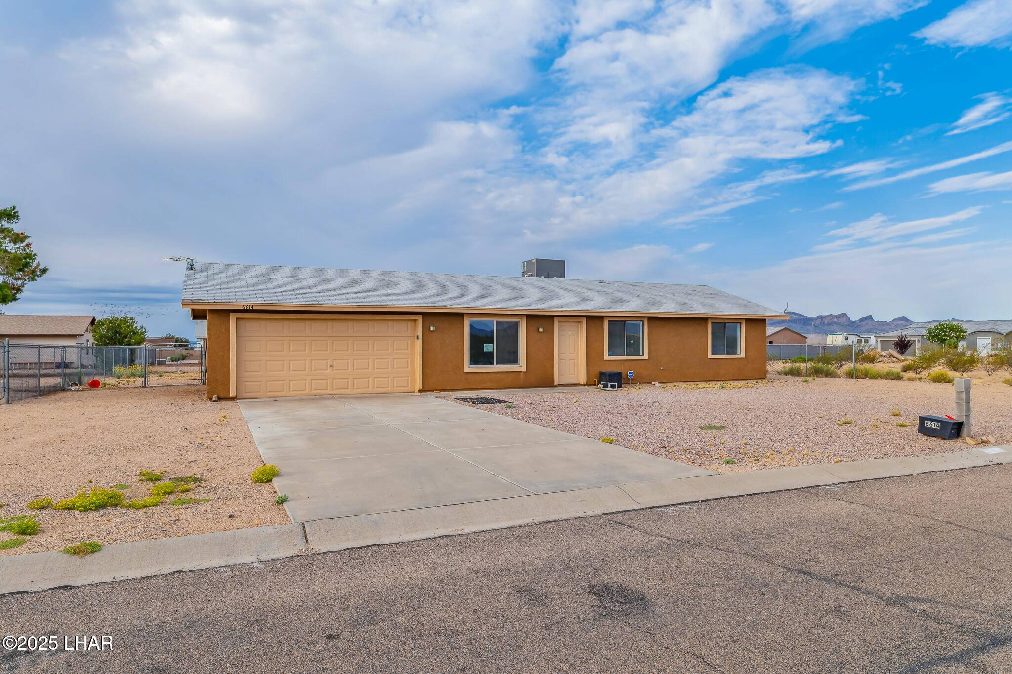 Golden Valley, AZ 86413,6614 Brook Dr