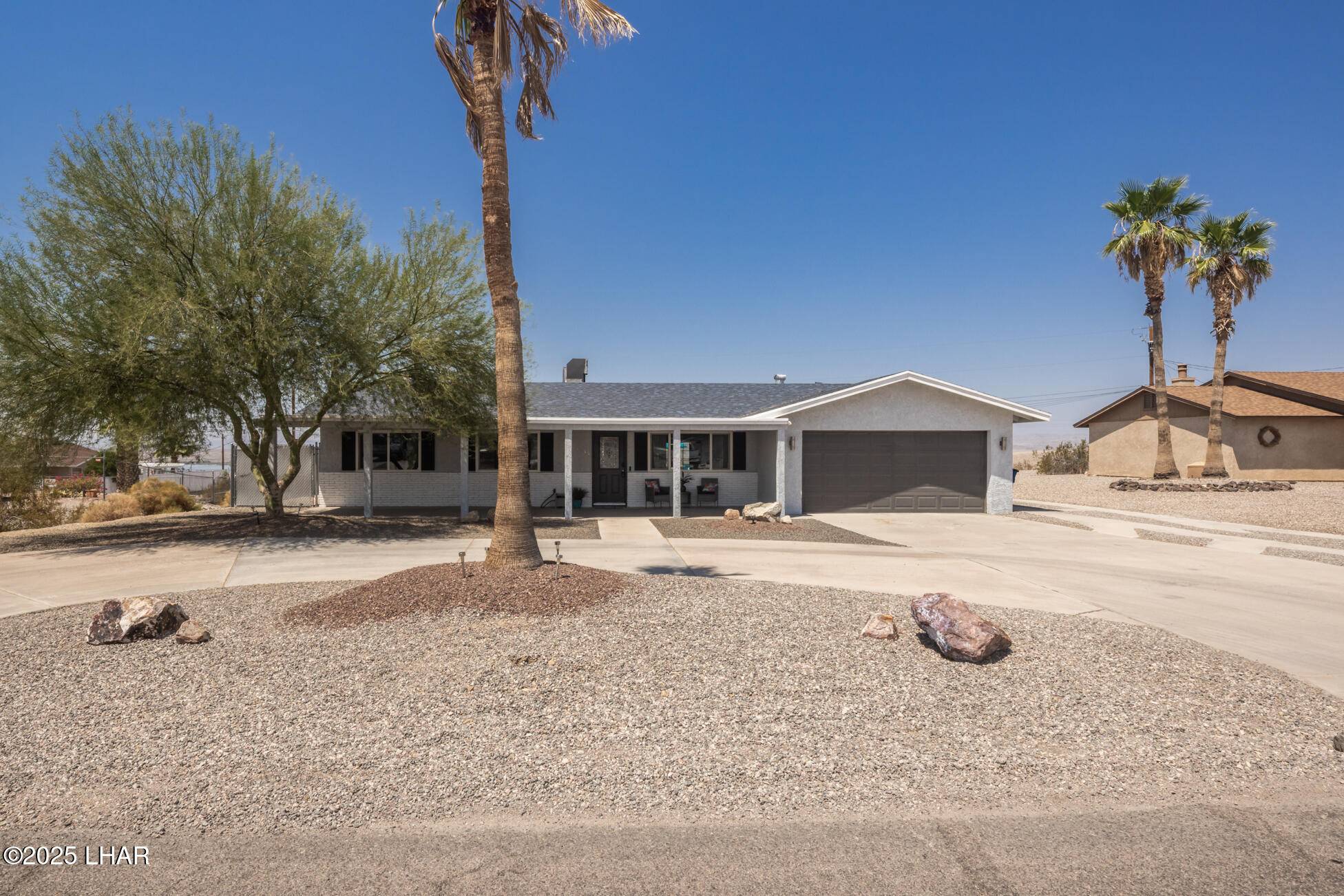 Lake Havasu City, AZ 86404,1755 Lake Havasu Ave N