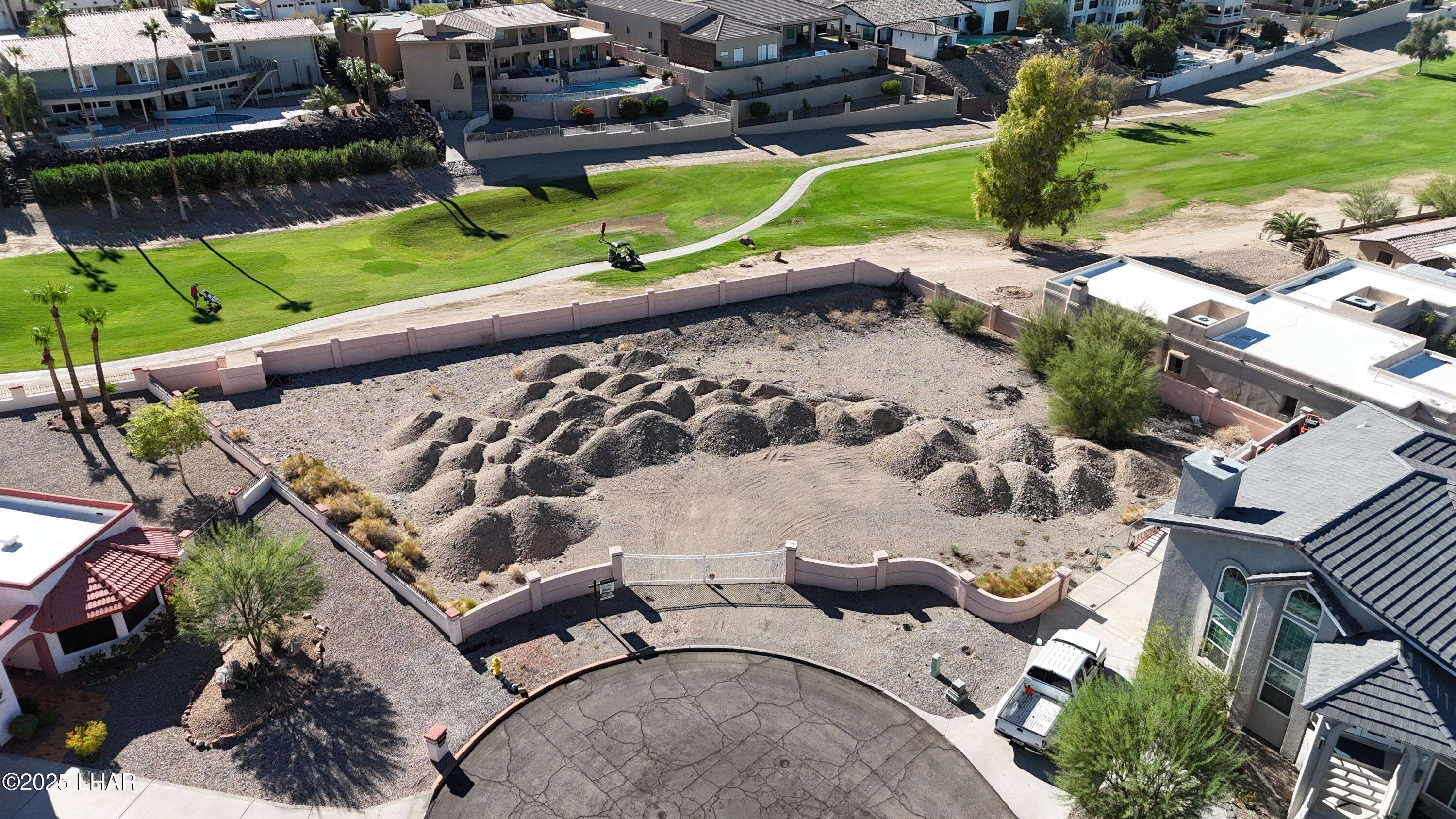 Lake Havasu City, AZ 86406,585 Player Ln