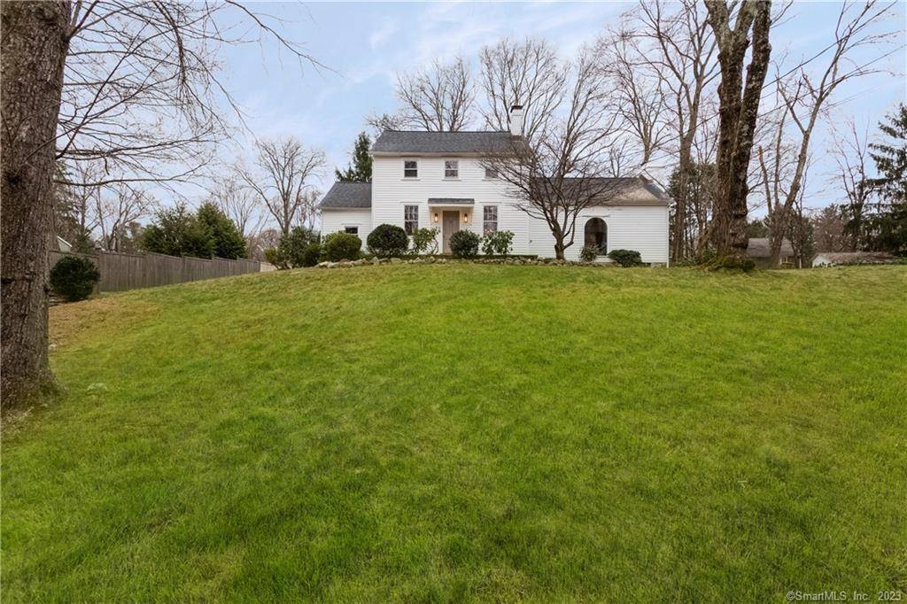 Westport, CT 06880,92 Newtown Turnpike