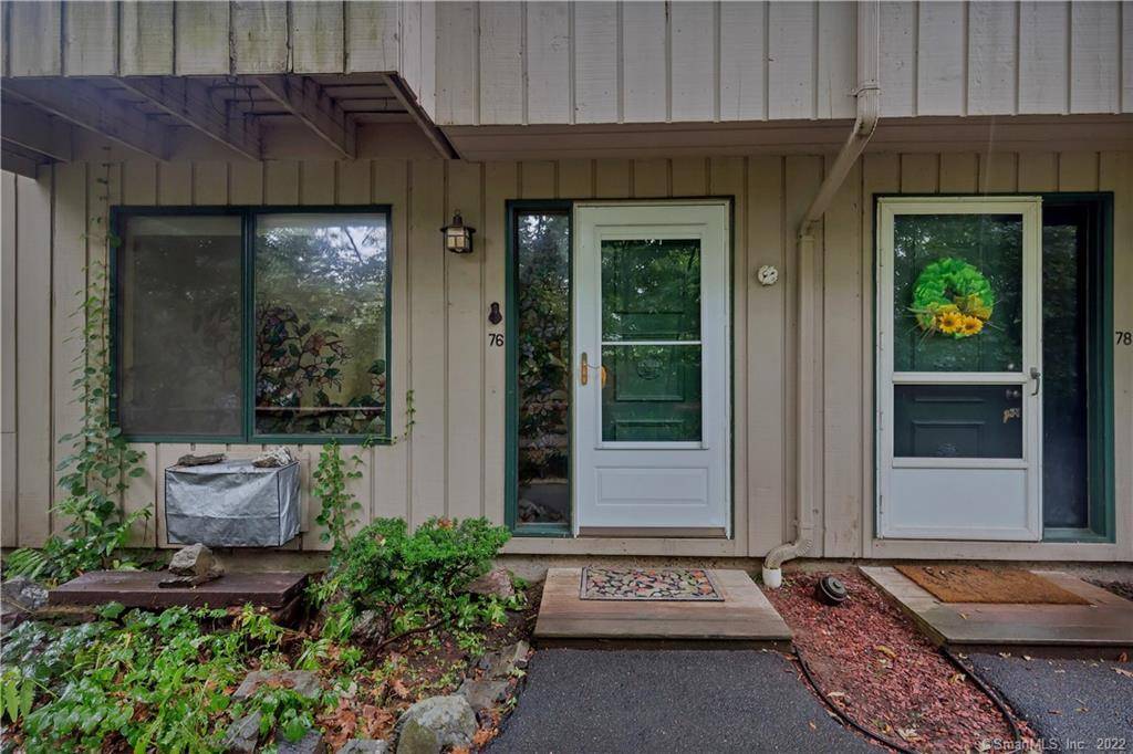Guilford, CT 06437,76 Mohawk Trail #76
