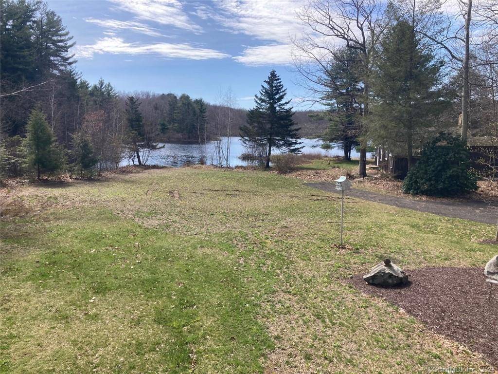 Oxford, CT 06478,74/76 Towantic Hill Road