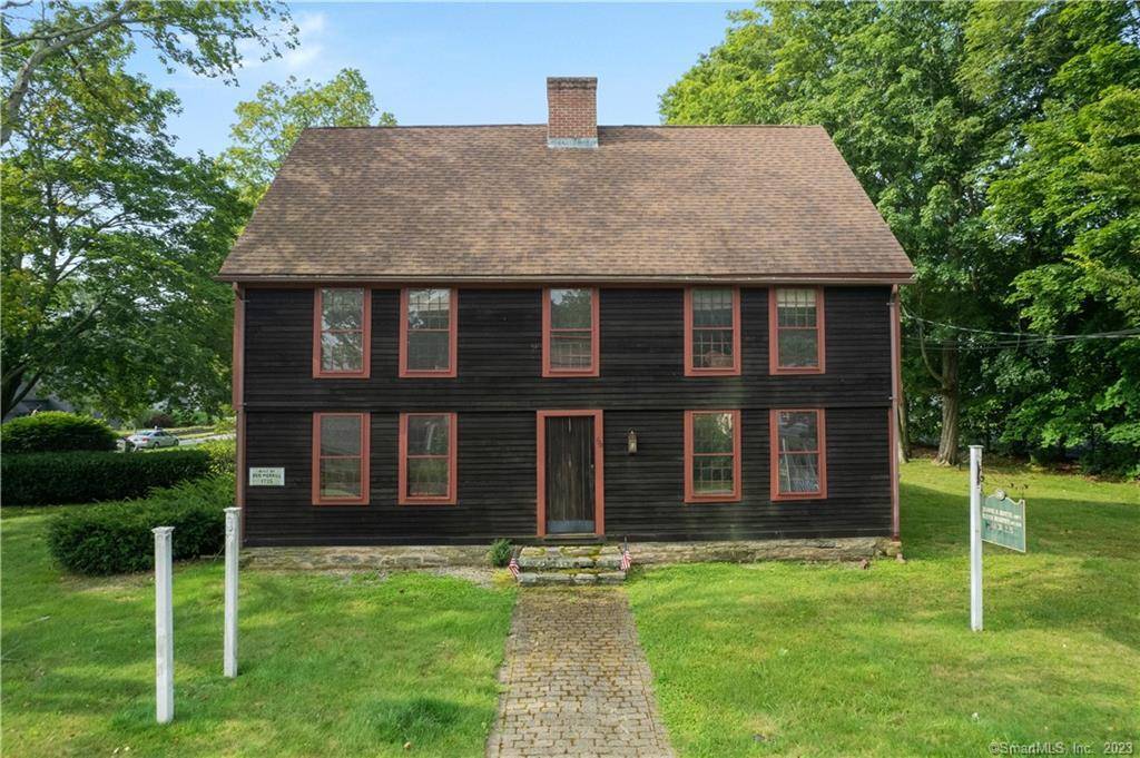 Clinton, CT 06413,130 East Main Street