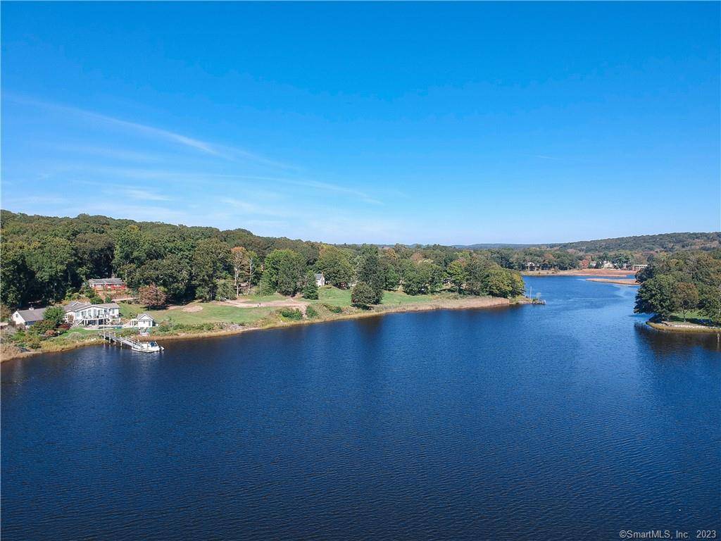 Groton, CT 06355,1048 River Road