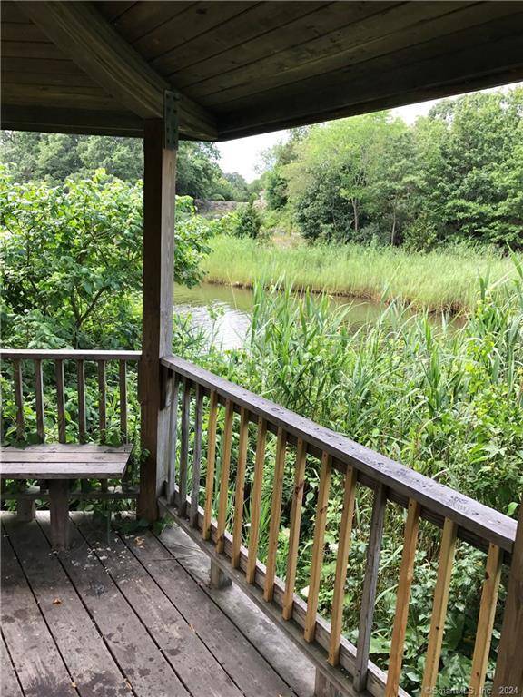 Groton, CT 06340,1 Fort Hill Road #3