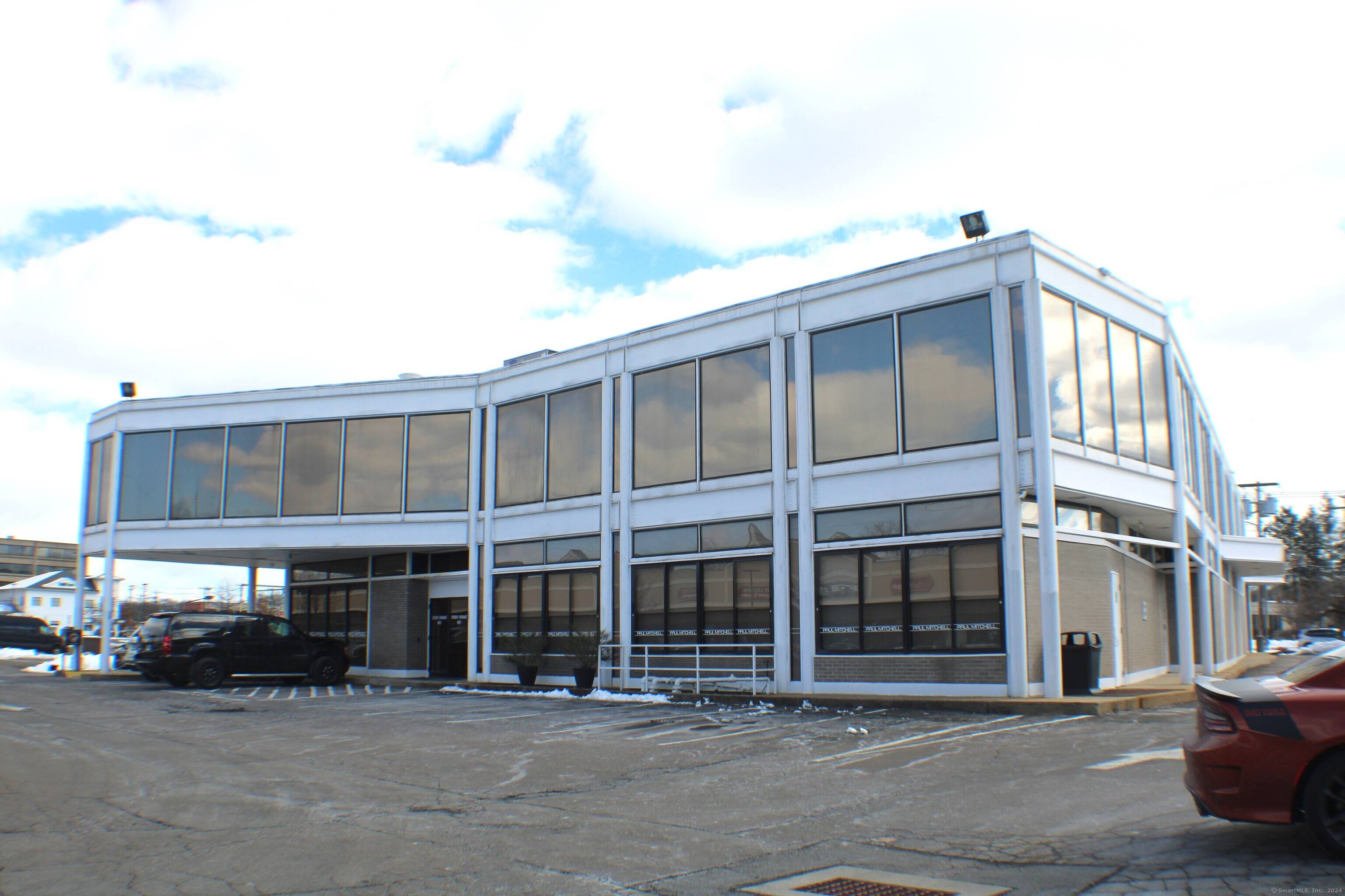 North Haven, CT 06473,97 Washington Avenue