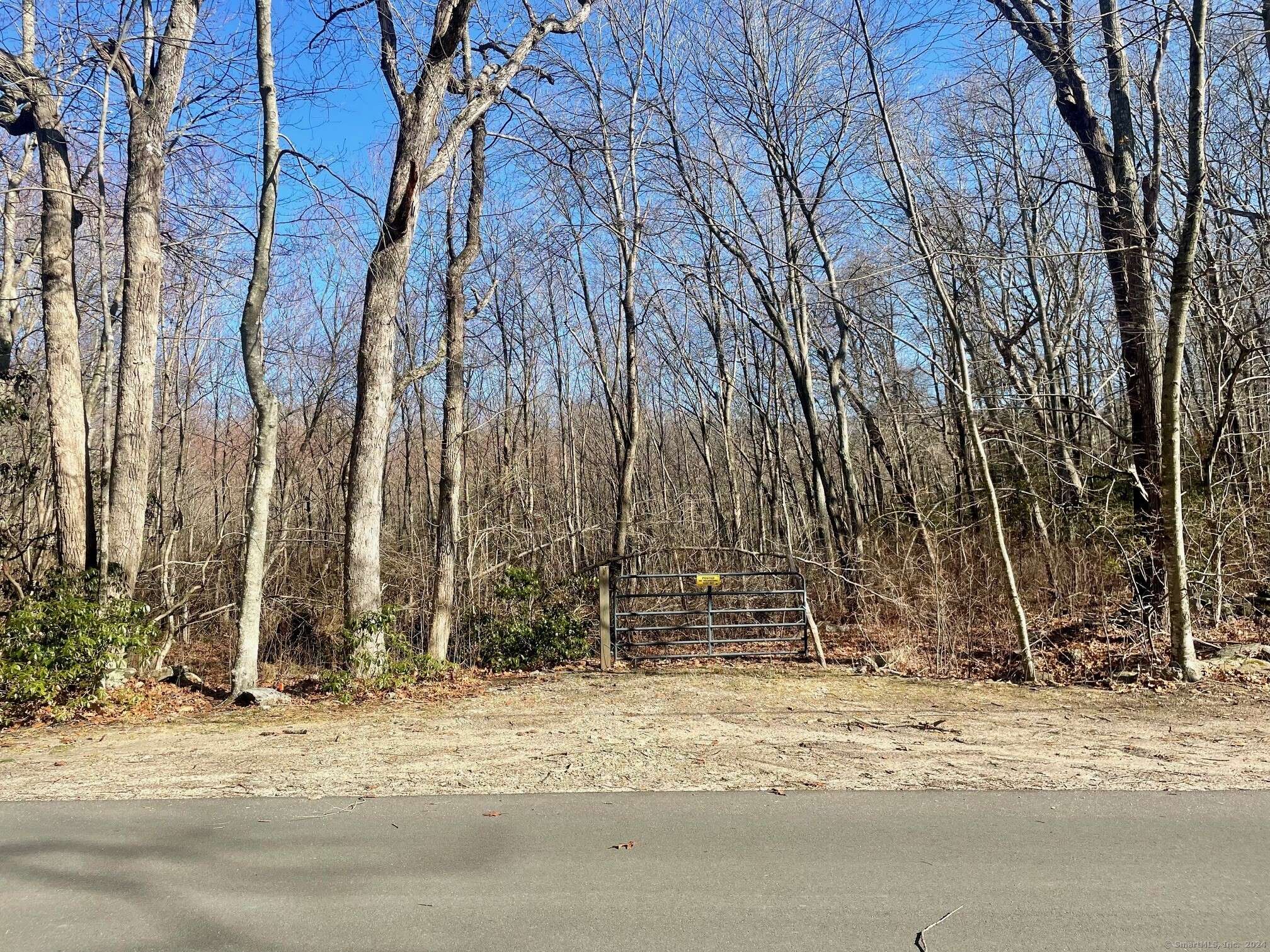 Clinton, CT 06413,Fairy Dell Road