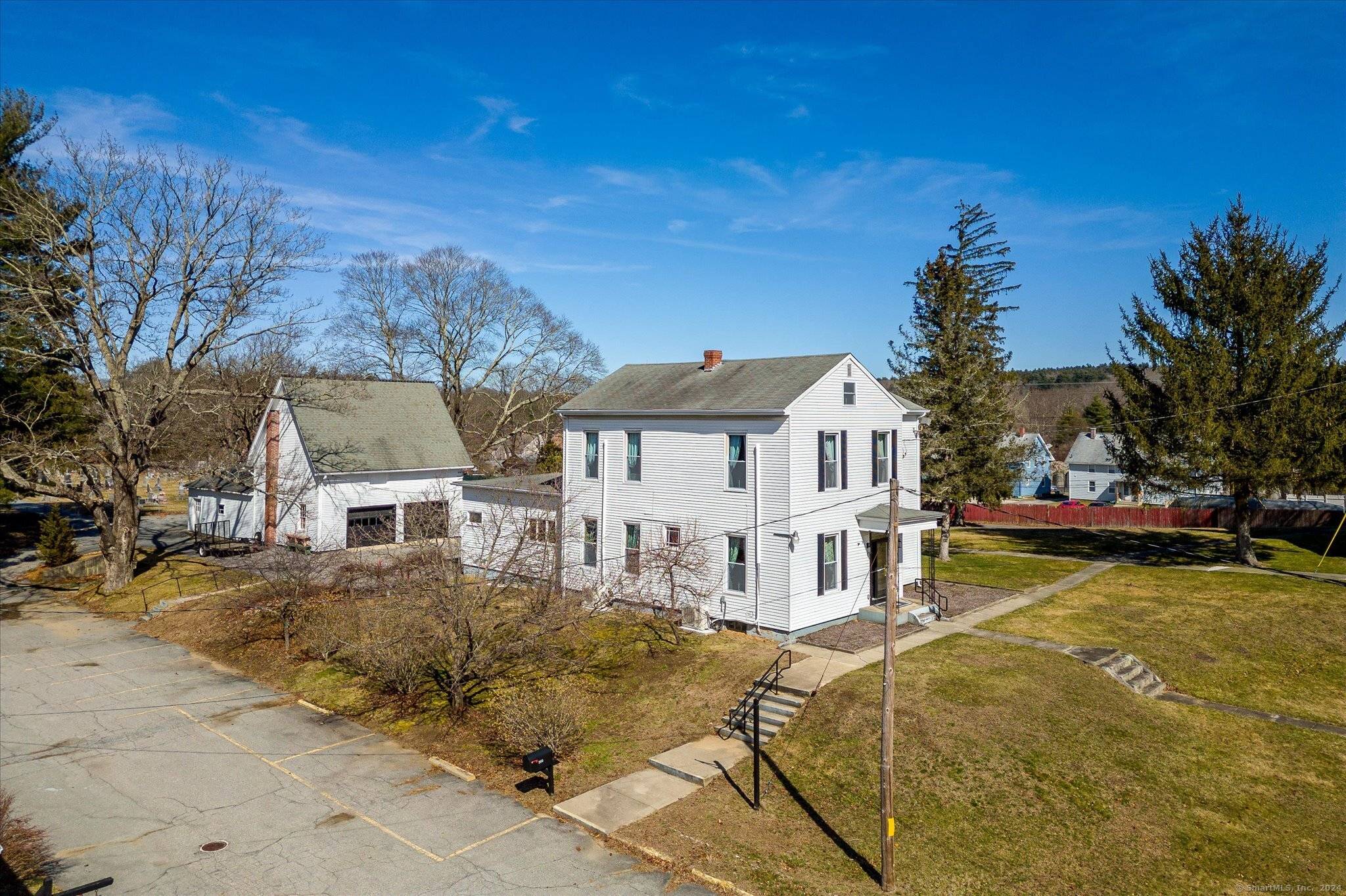 Killingly, CT 06241,350 Hartford Pike