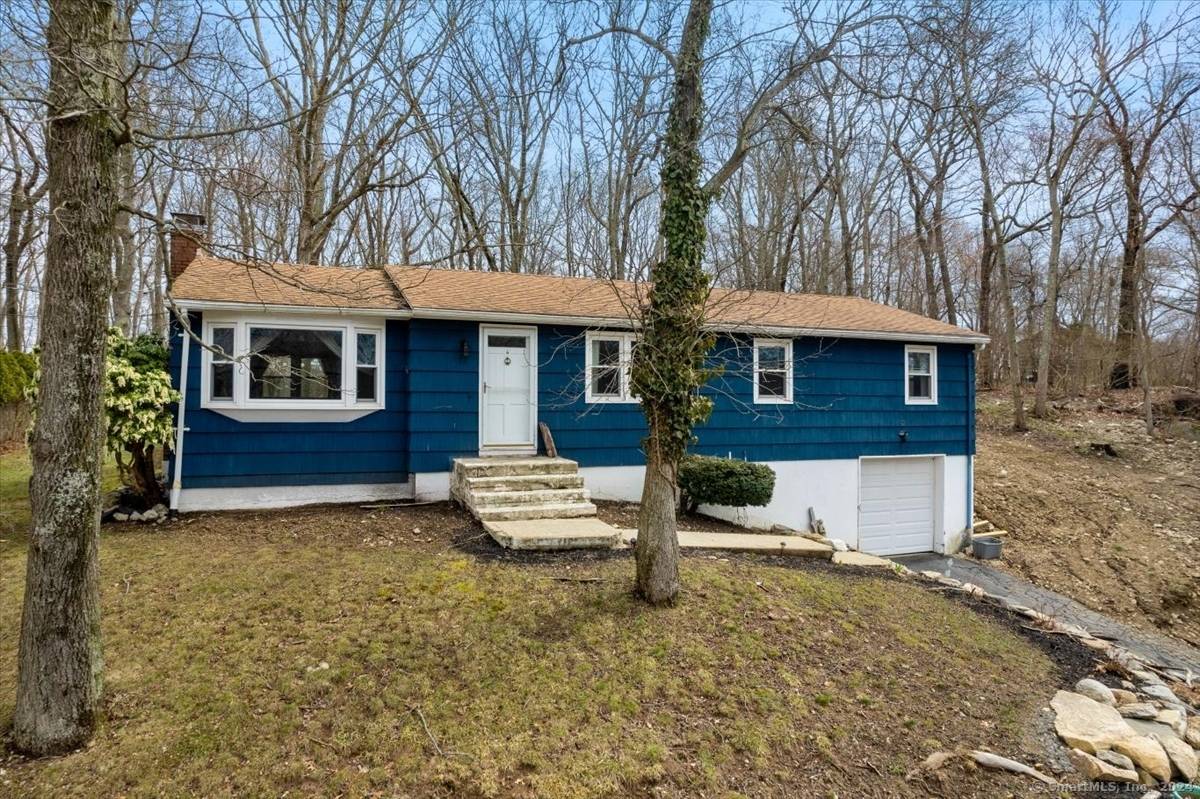 Ledyard, CT 06335,28 Laurel Leaf Drive