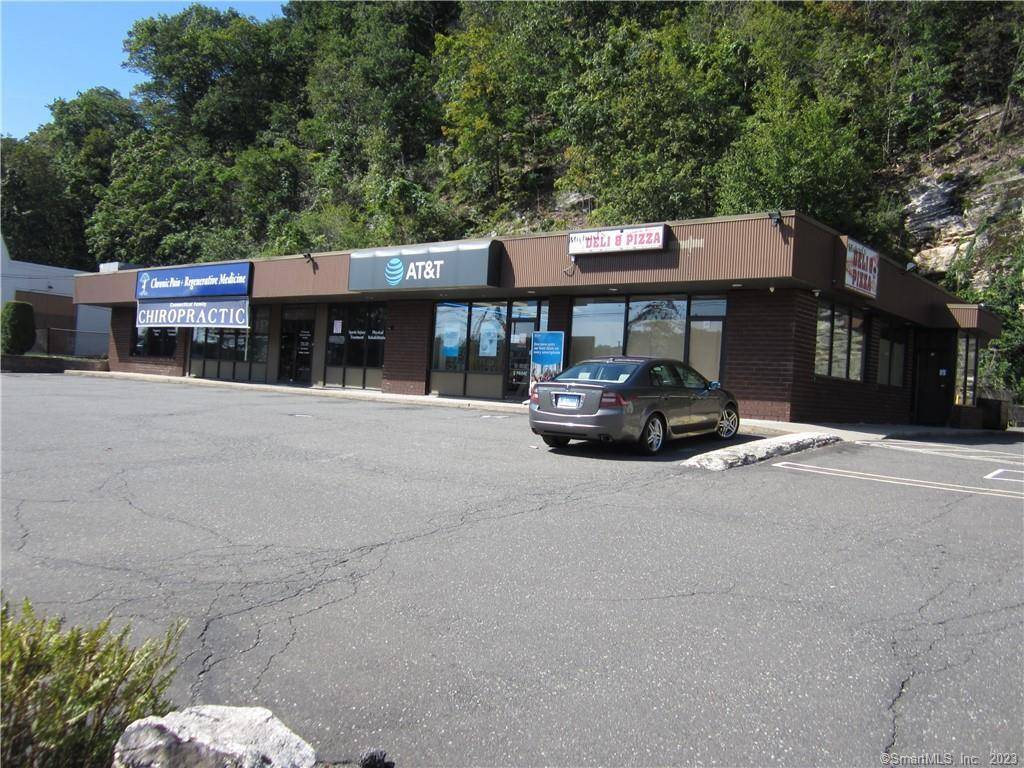 Danbury, CT 06811,132 Federal Road