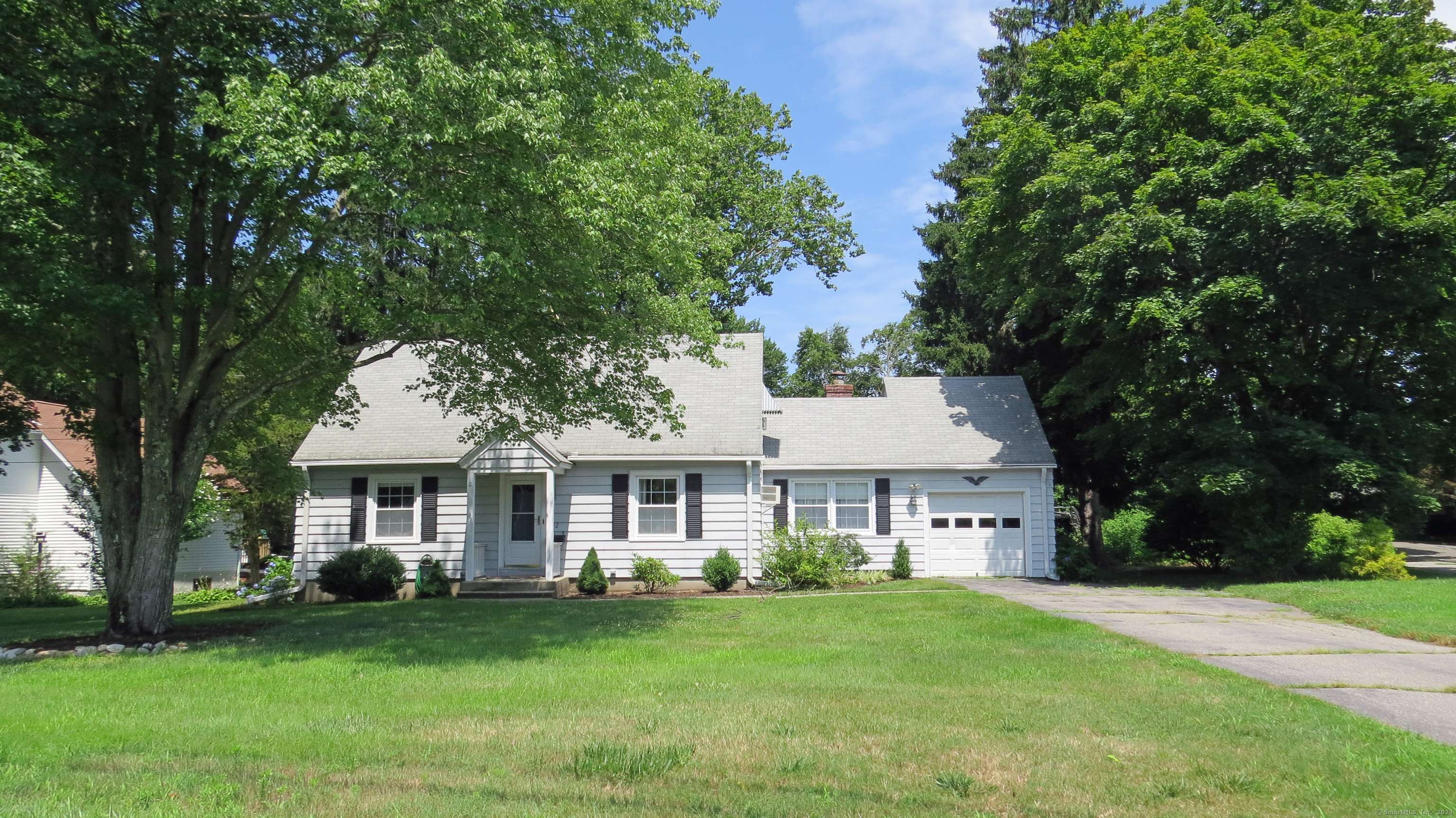 Naugatuck, CT 06770,12 Beacon Manor Road