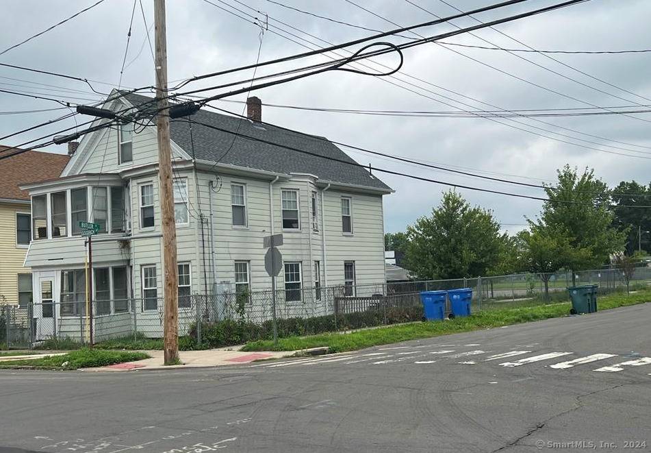Hamden, CT 06517,253 Goodrich Street