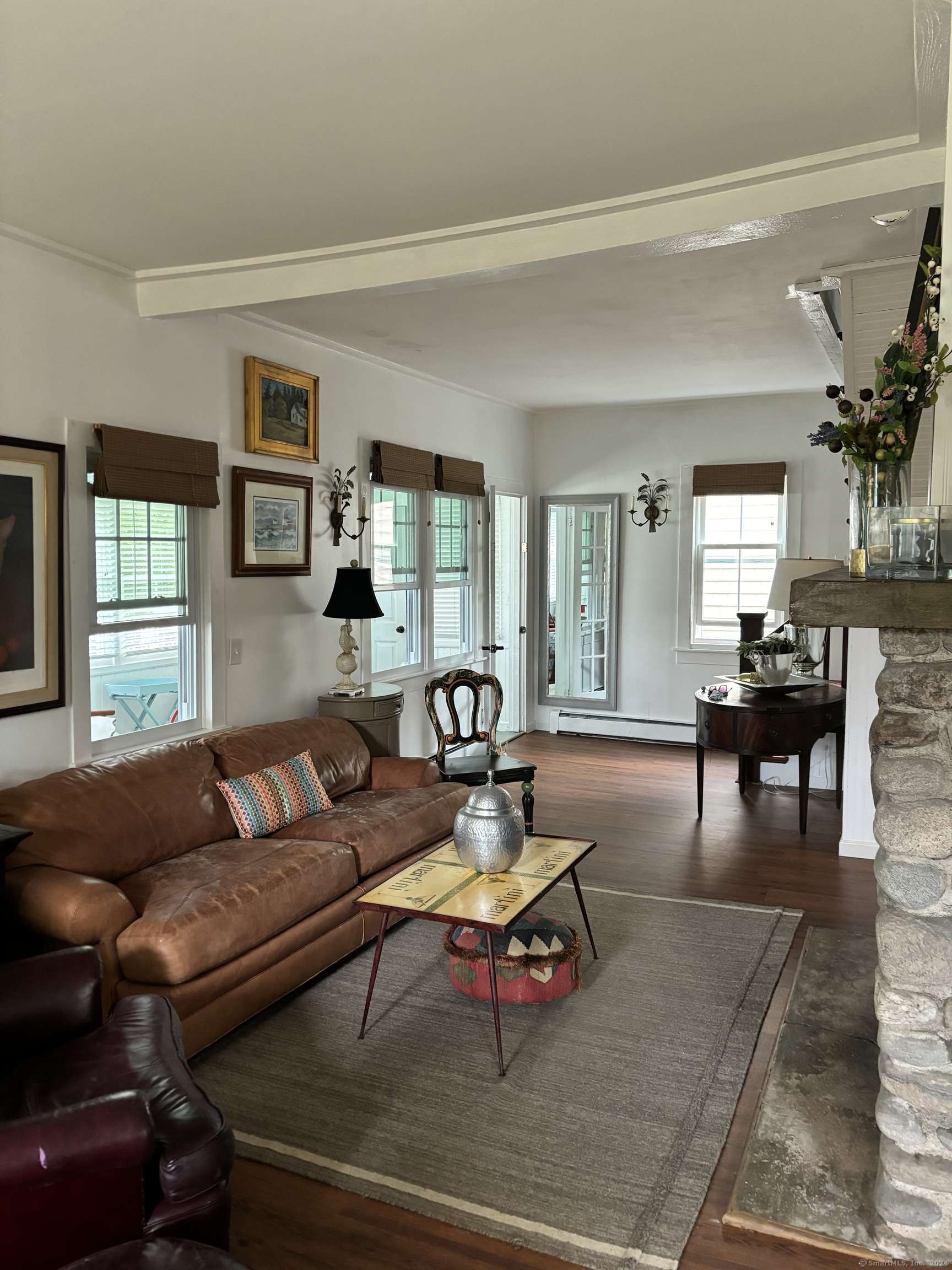 East Lyme, CT 06357,11 Uncas Road