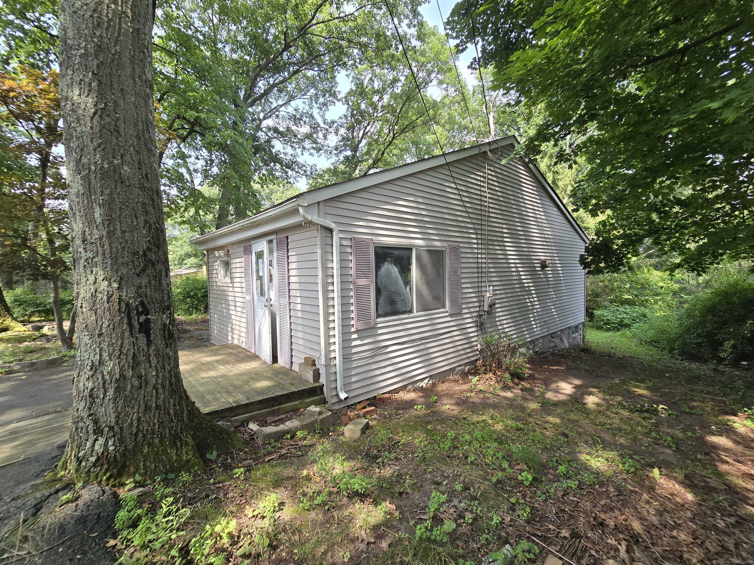 Danbury, CT 06811,42 Pine Trail