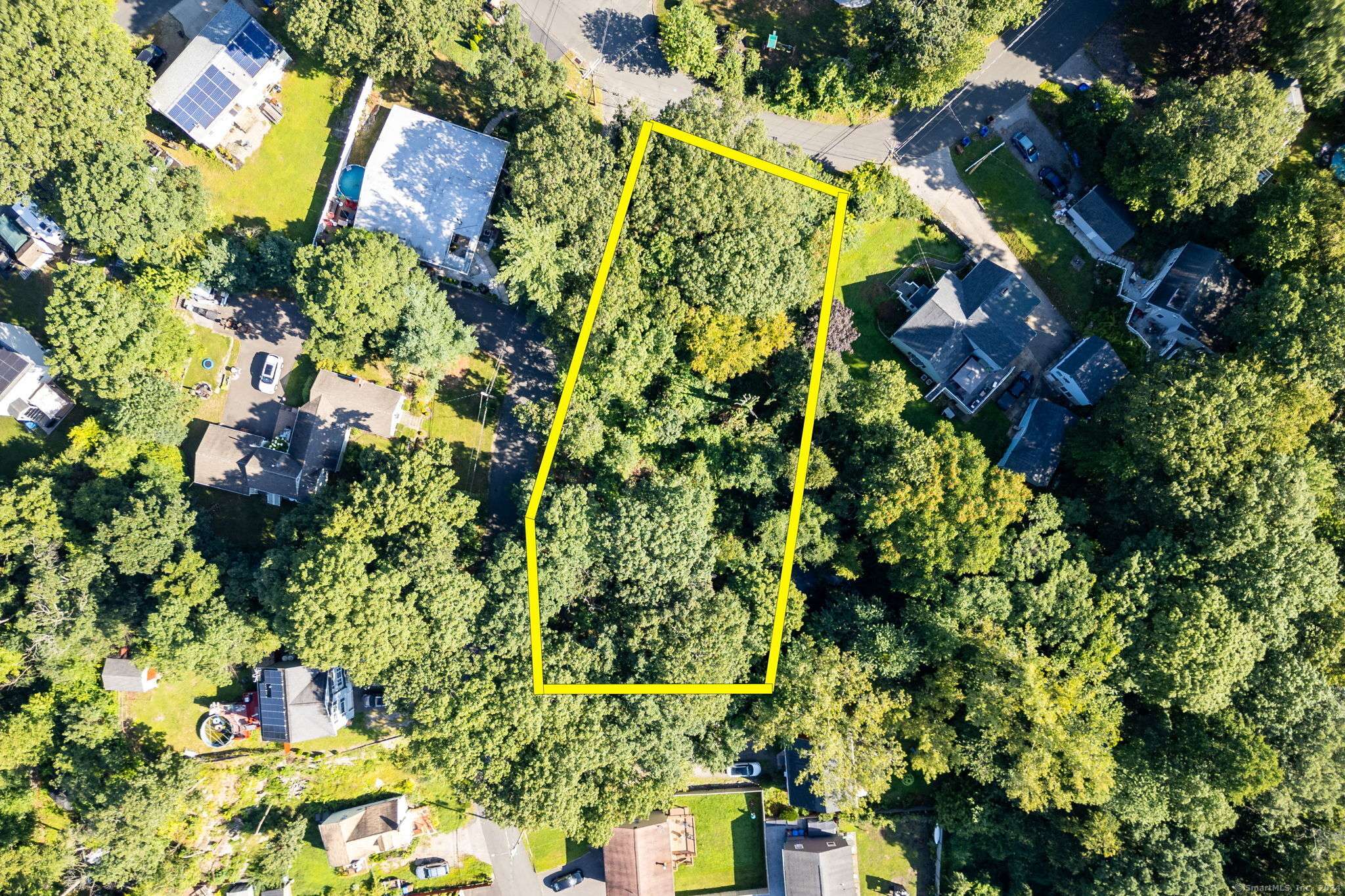 Shelton, CT 06484,12a41 Oronoque Trail