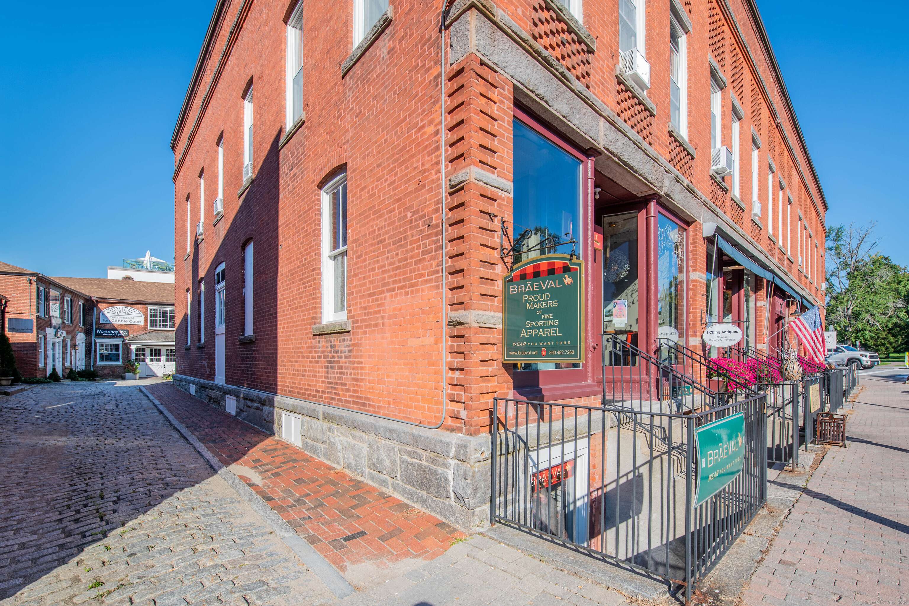 Litchfield, CT 06759,3 West Street