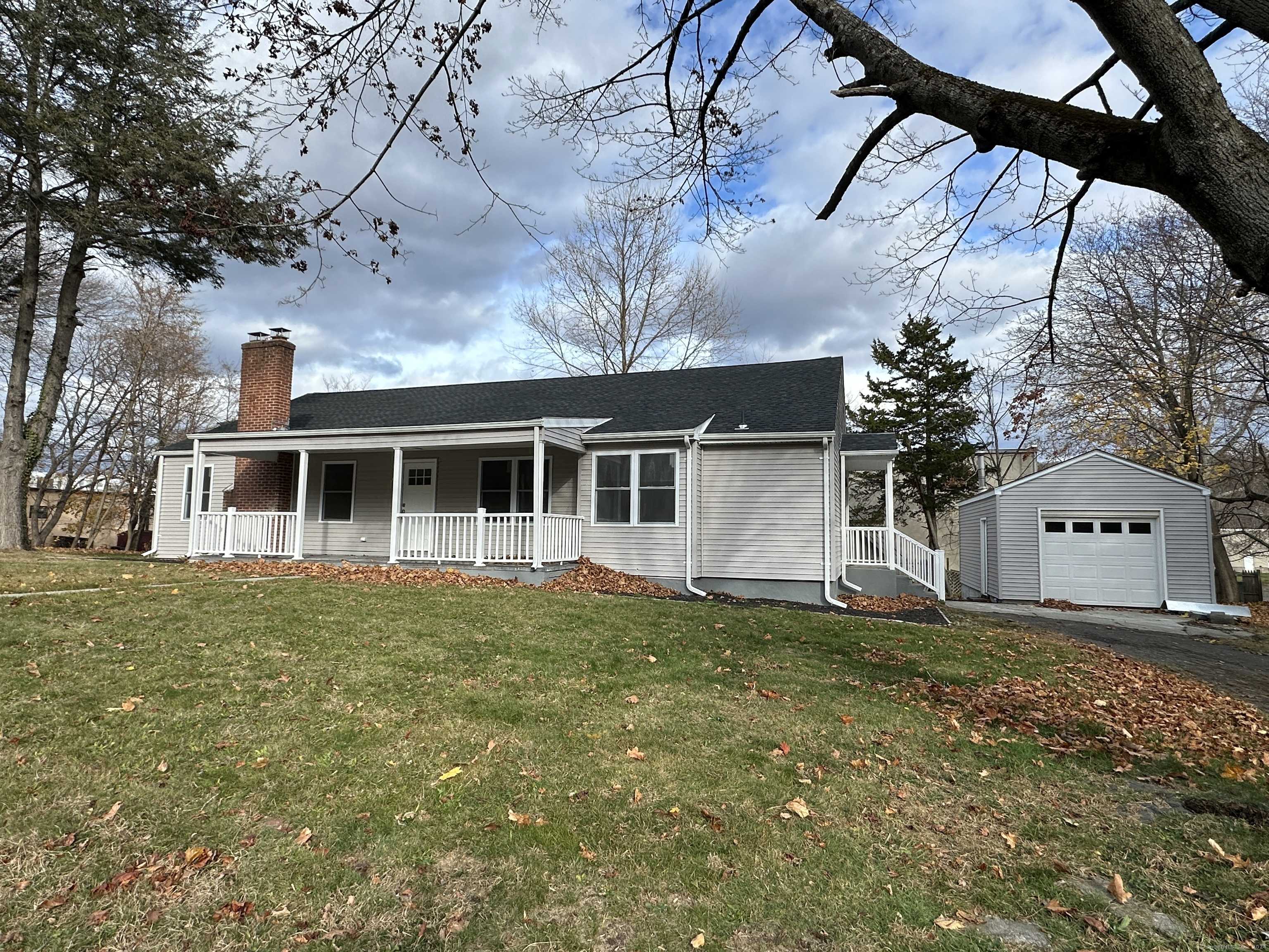 Woodbridge, CT 06525,7 Hazel Terrace