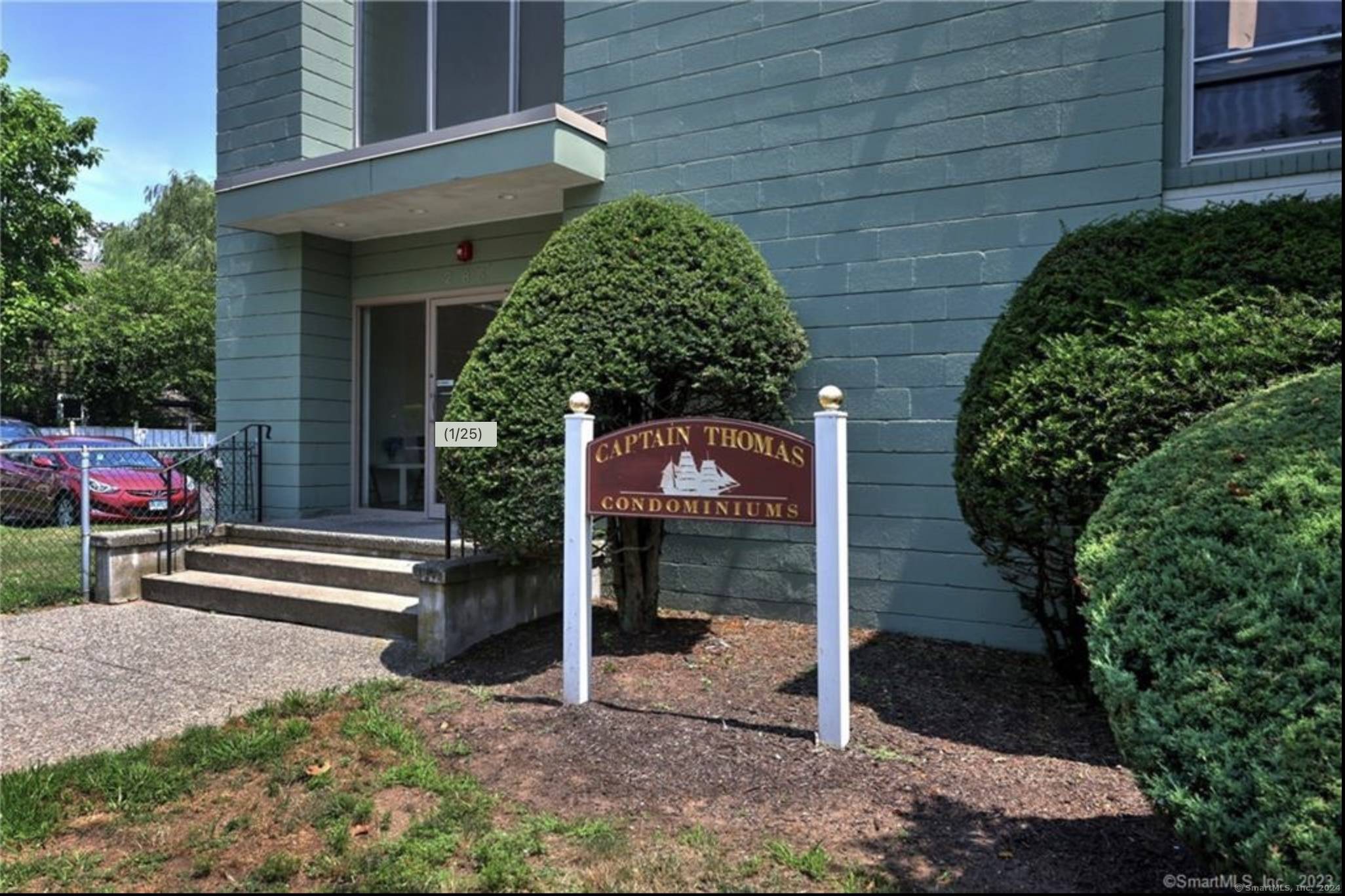 West Haven, CT 06516,285 Savin Avenue #APT C1