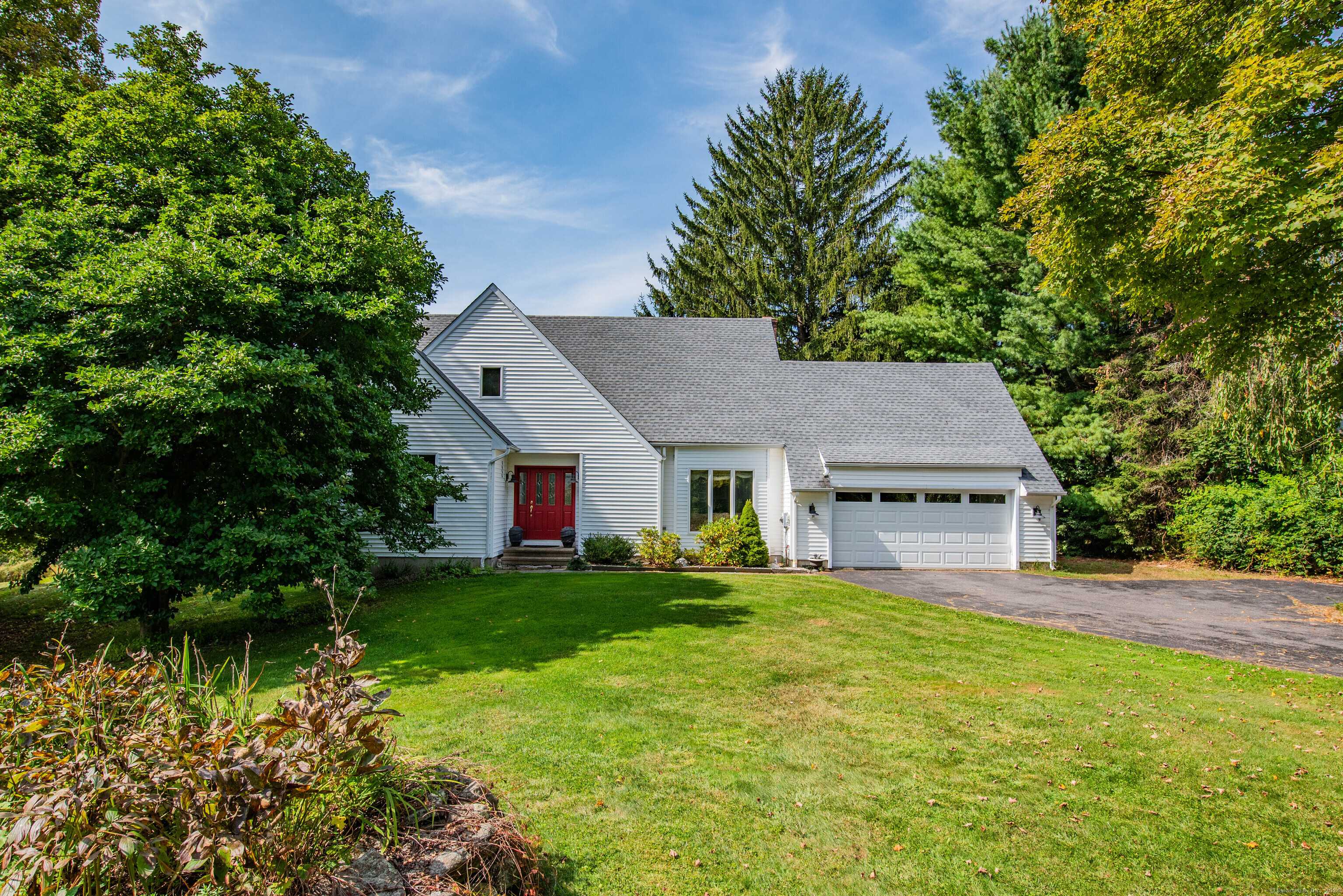 Watertown, CT 06795,1456 Middlebury Road