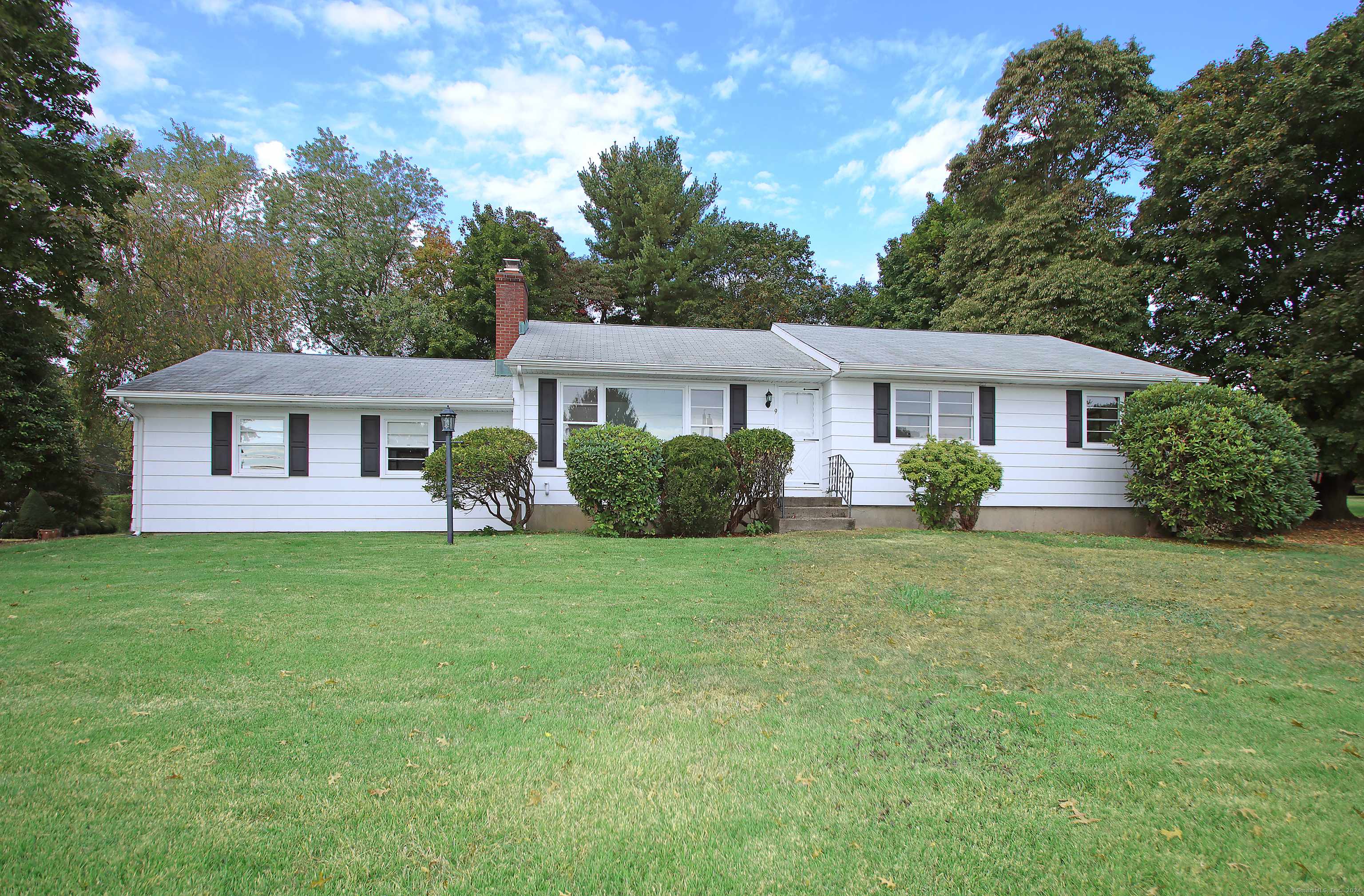 Shelton, CT 06484,9 Lynne Terrace