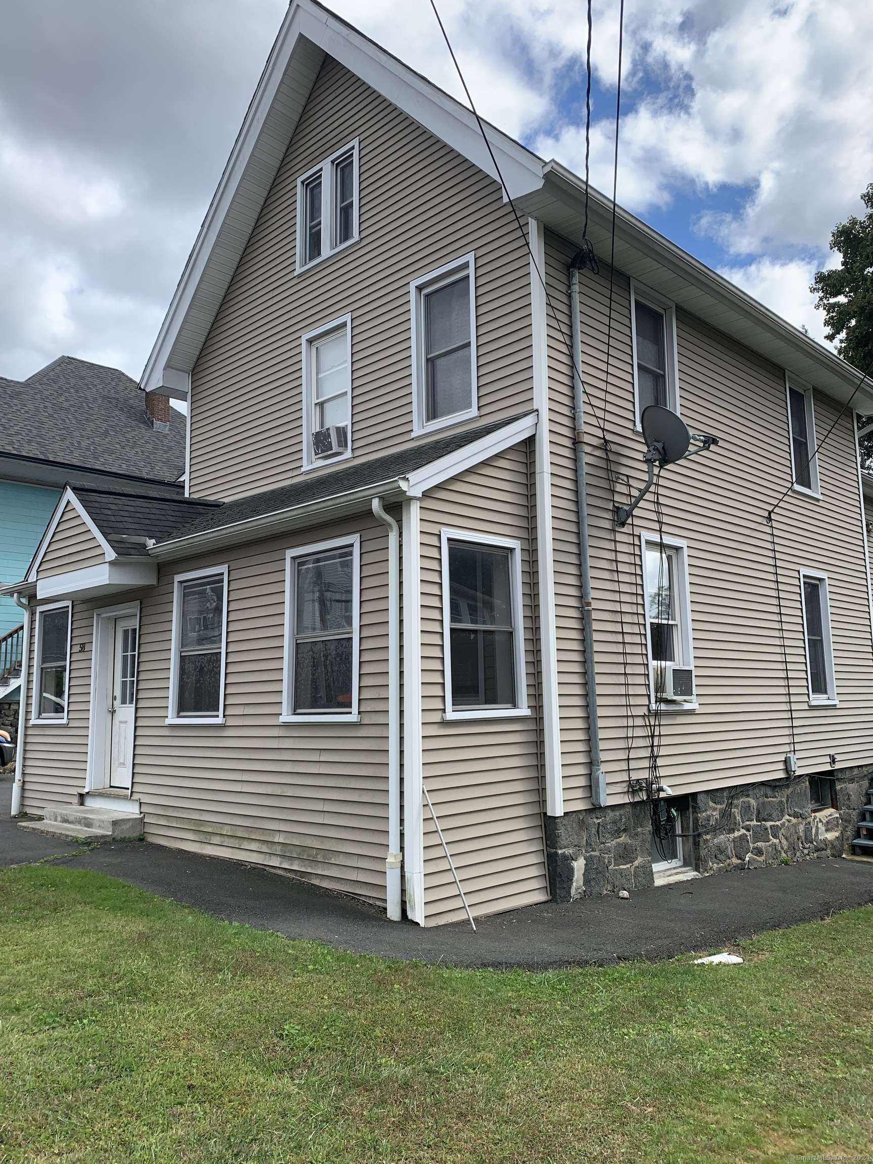 Naugatuck, CT 06770,58 Highland Avenue