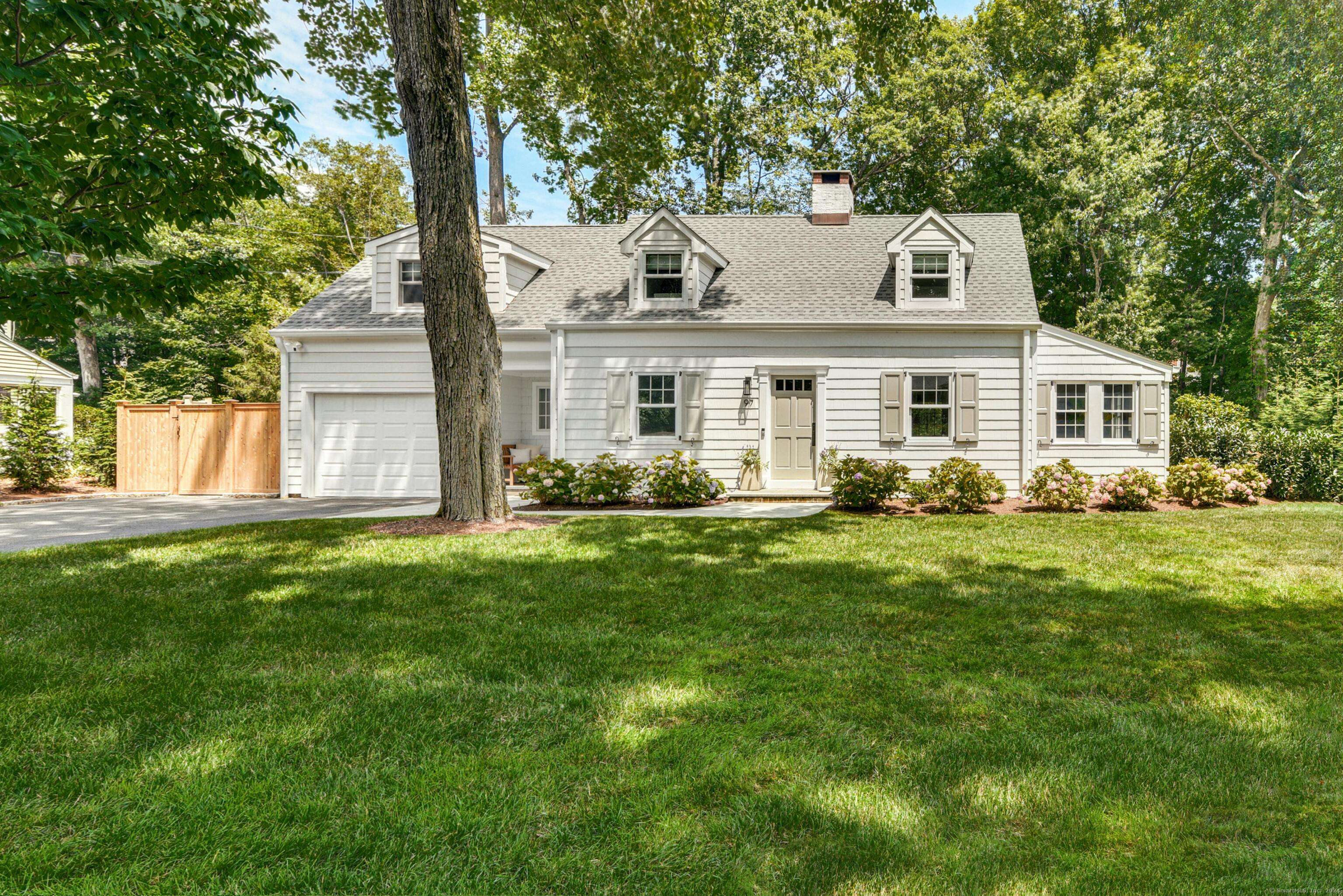 New Canaan, CT 06840,97 Kimberly Place