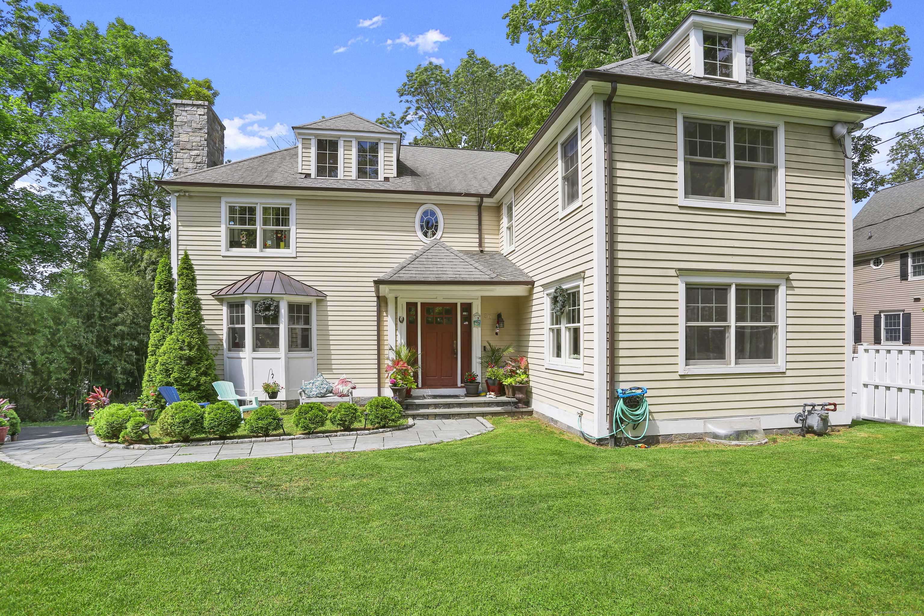 Greenwich, CT 06831,80 Brookside Drive