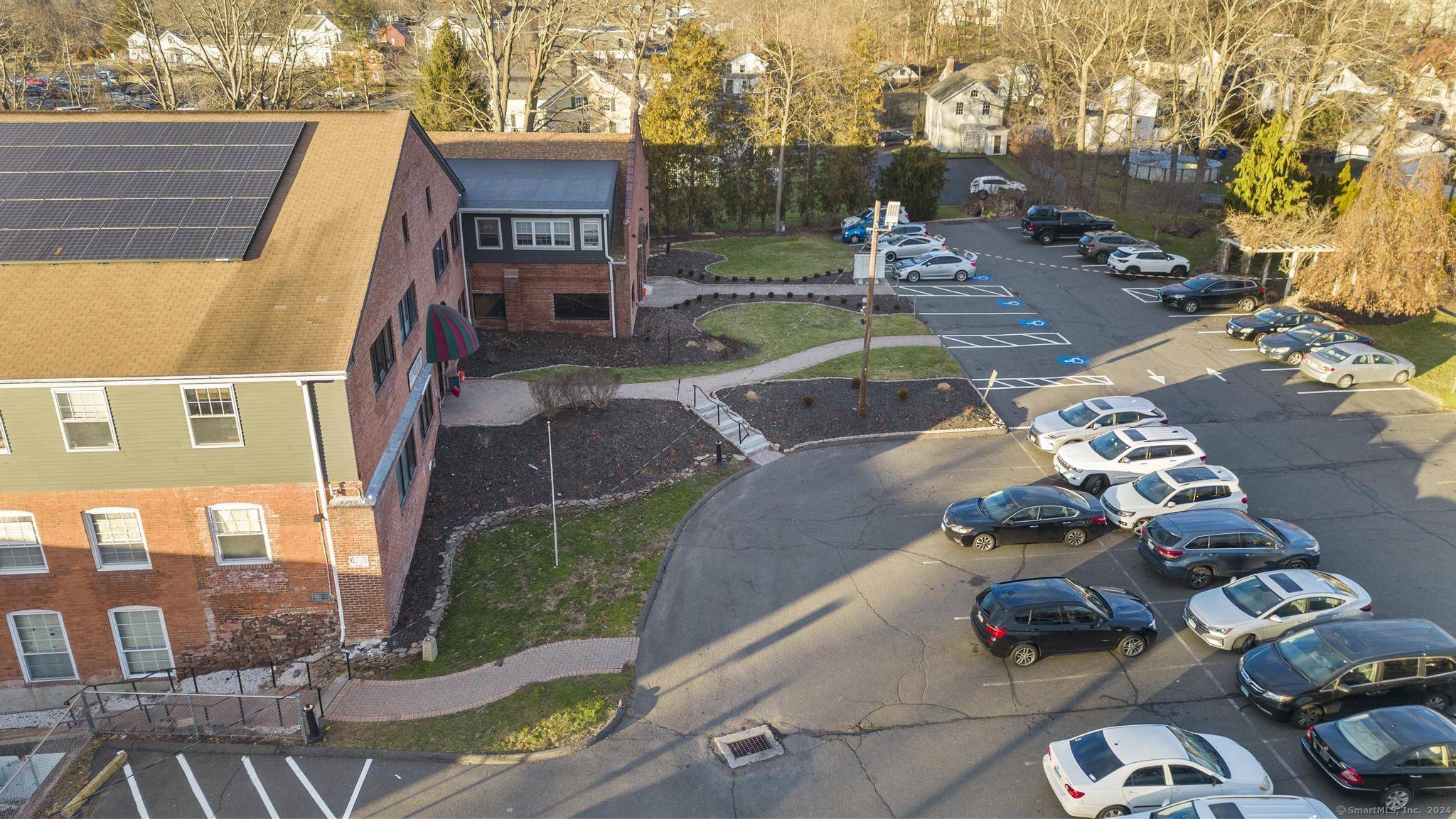 Southington, CT 06489,35 North Main Street #2A-1