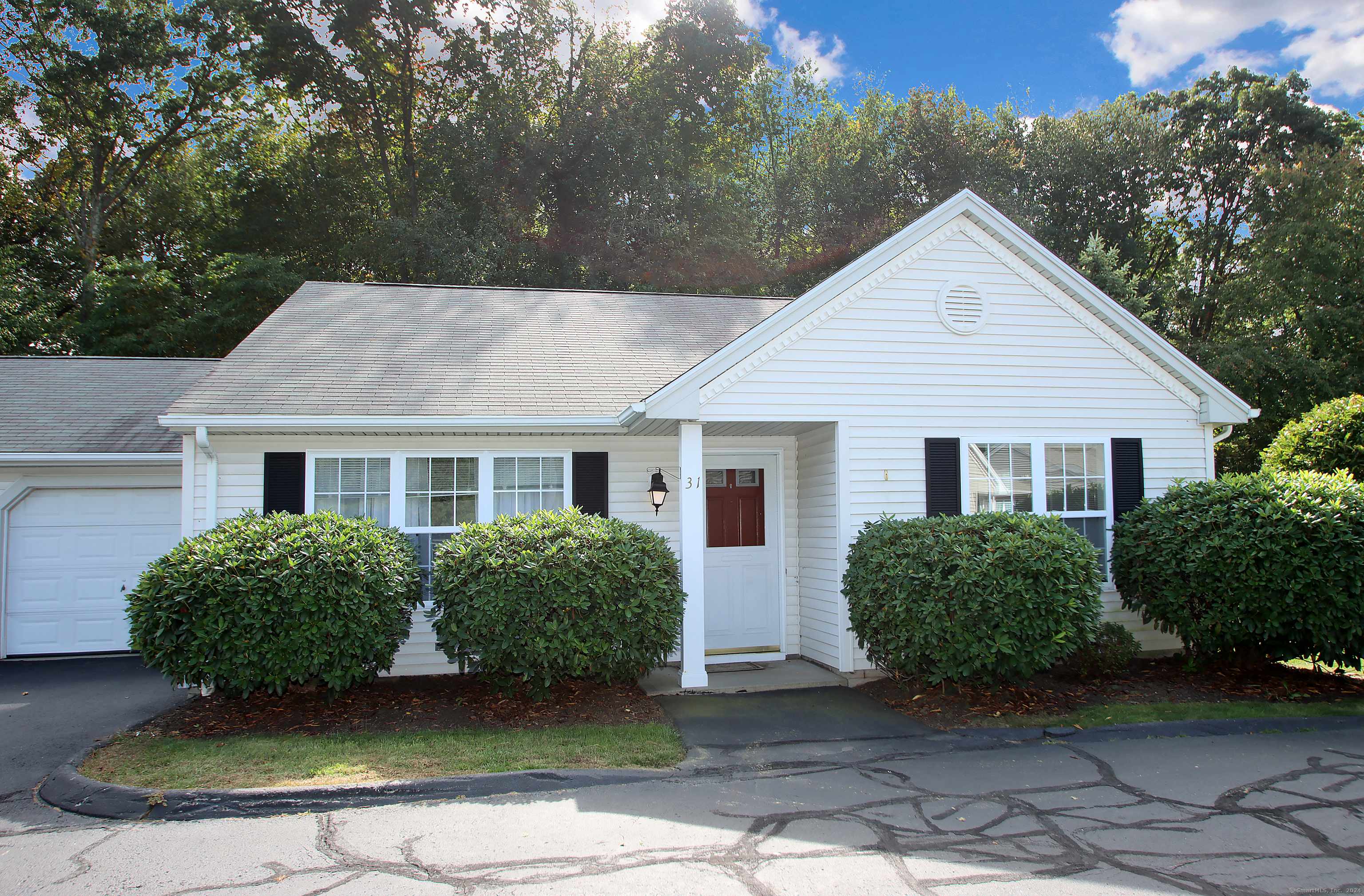 Milford, CT 06461,150 Forest Road #31