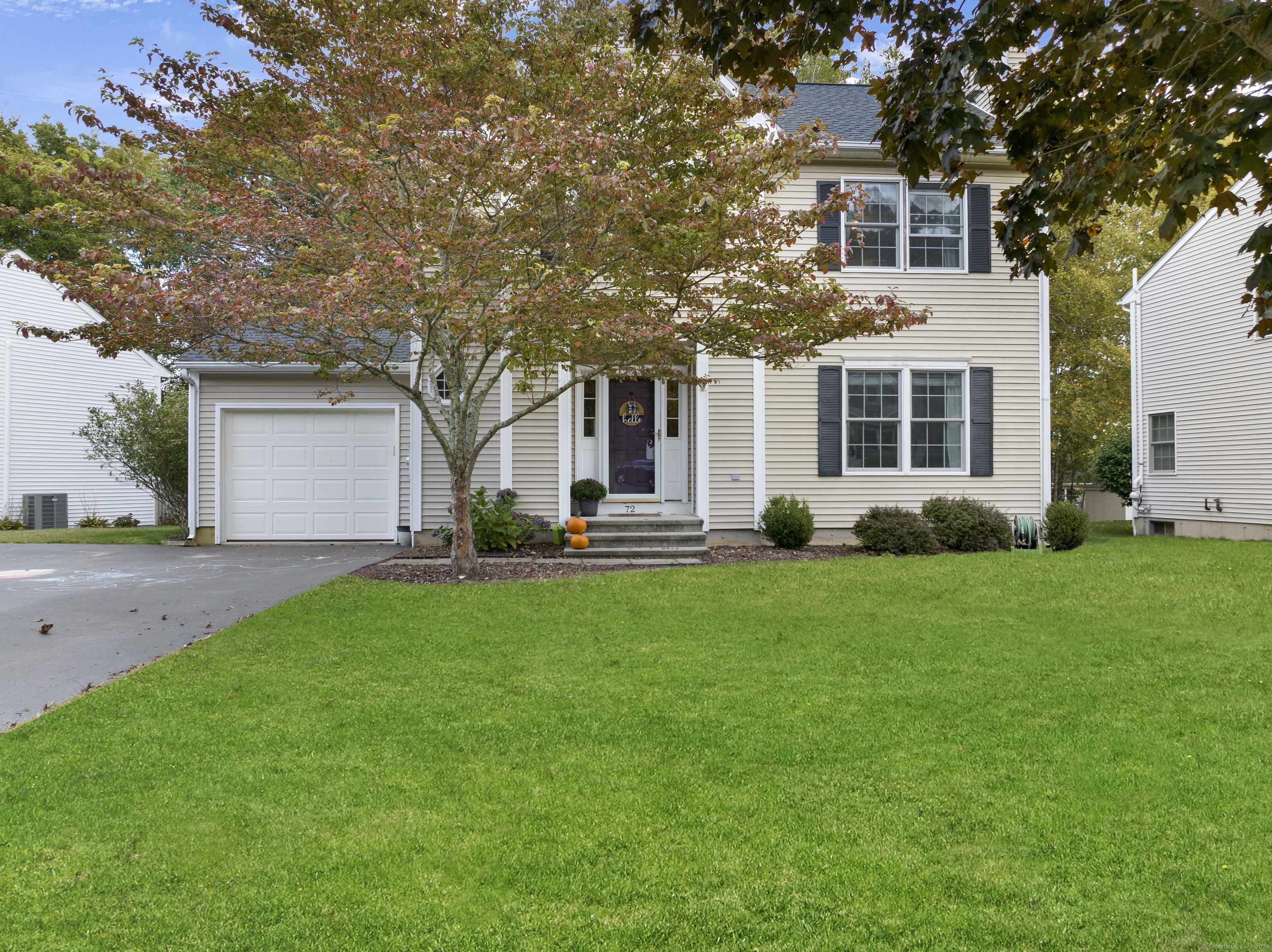 Groton, CT 06355,72 Hunting Ridge Drive