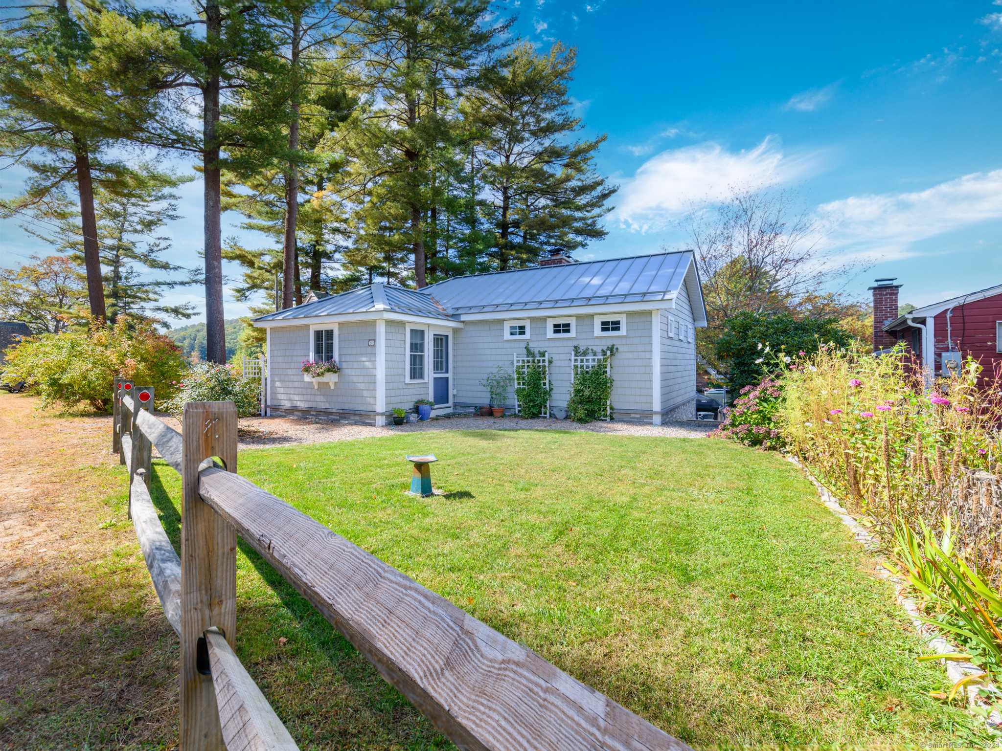 Thompson, CT 06277,20 Island View Drive