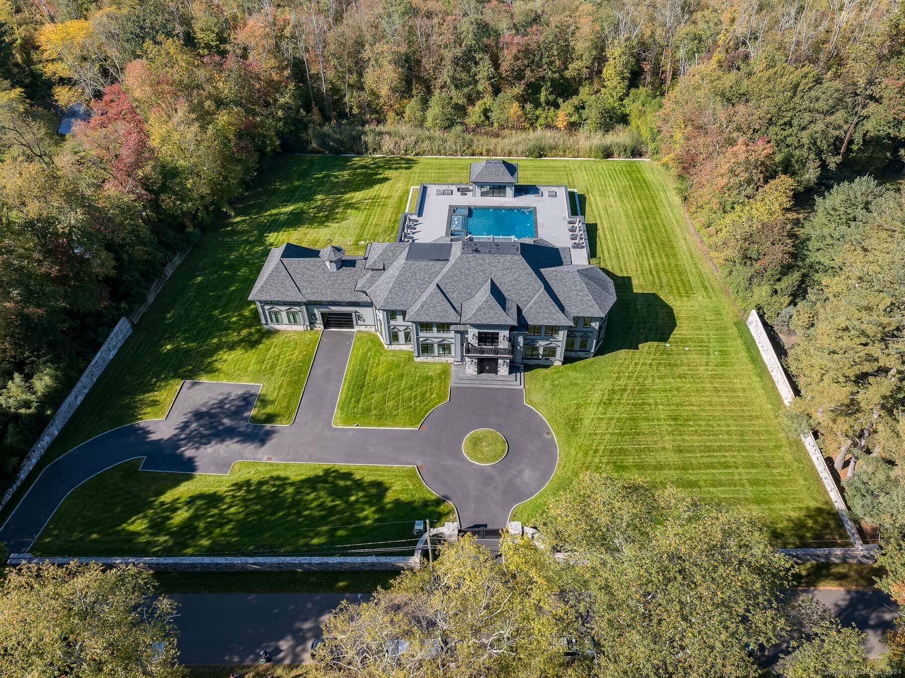 Greenwich, CT 06831,86 Cutler Road