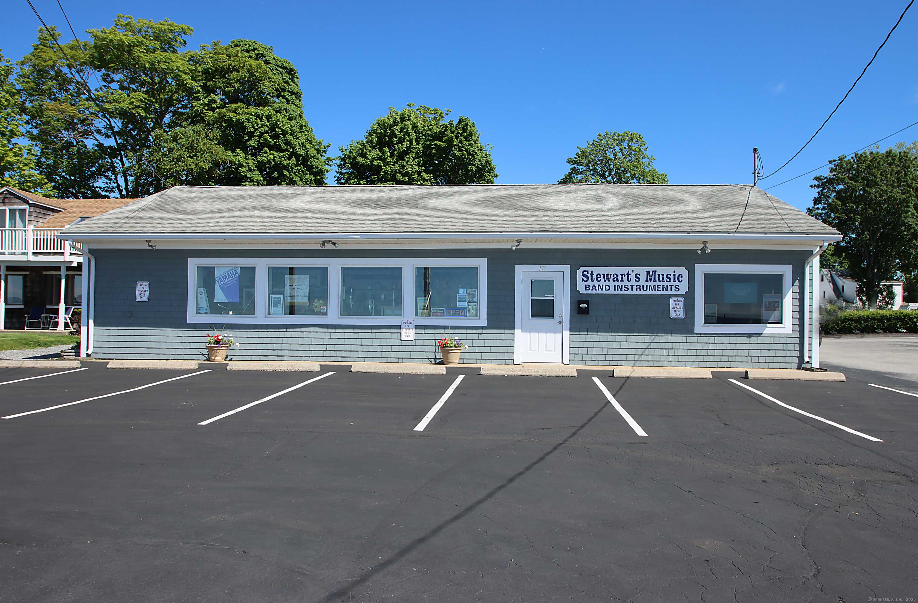 East Lyme, CT 06357,171 Main Street