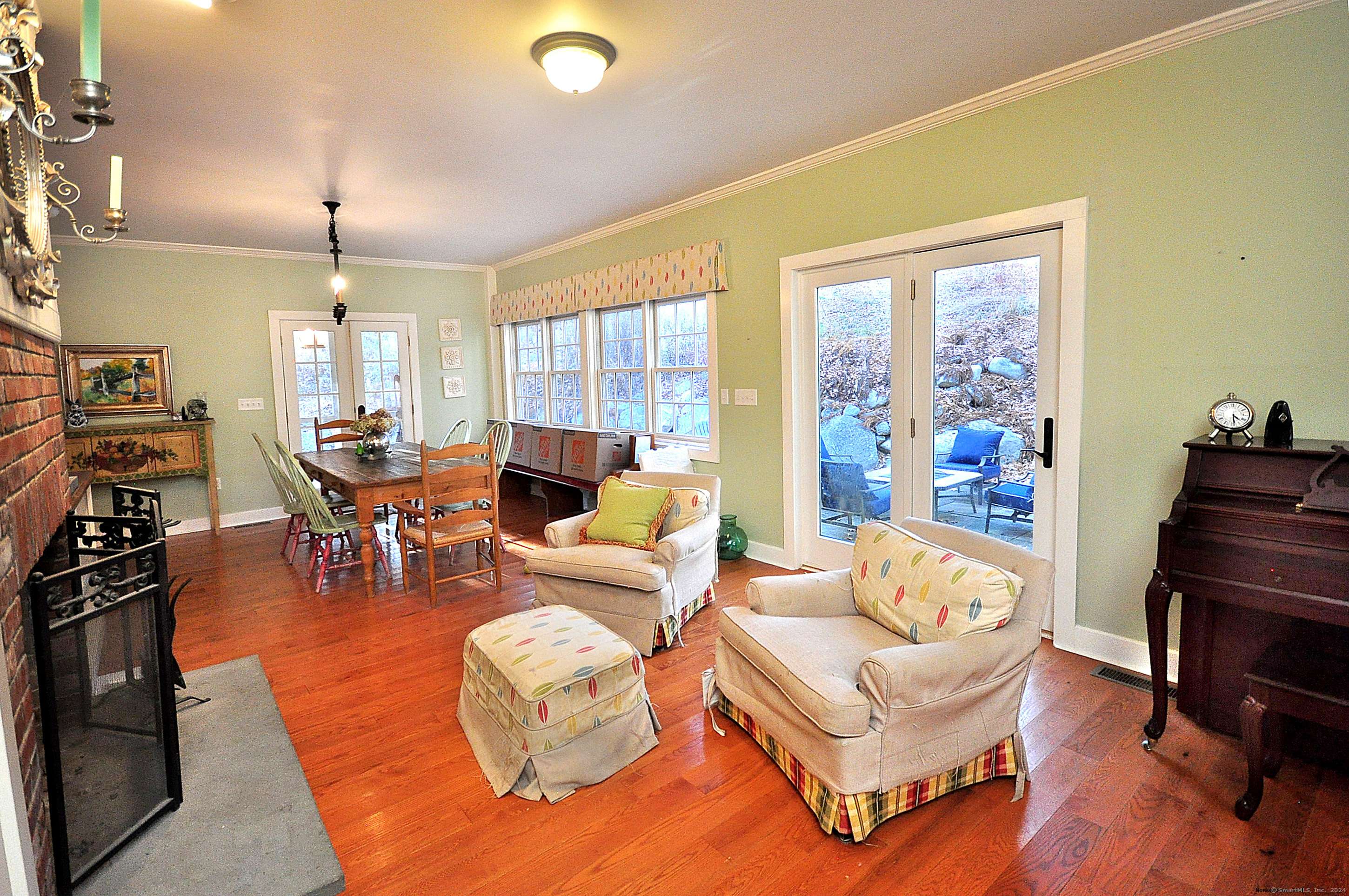 Goshen, CT 06756,20 Sutton Court