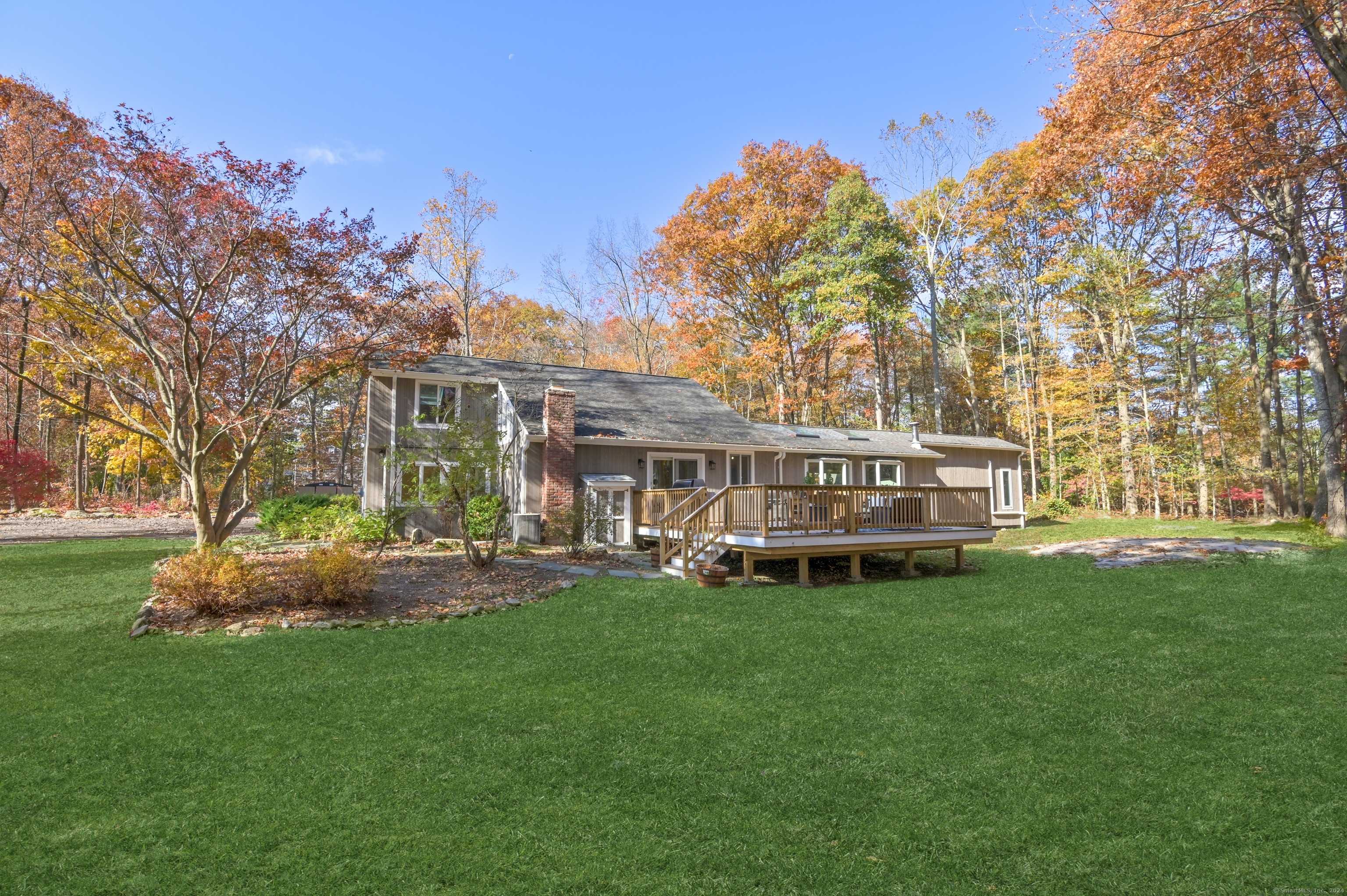 Ridgefield, CT 06877,36 South Olmstead Lane