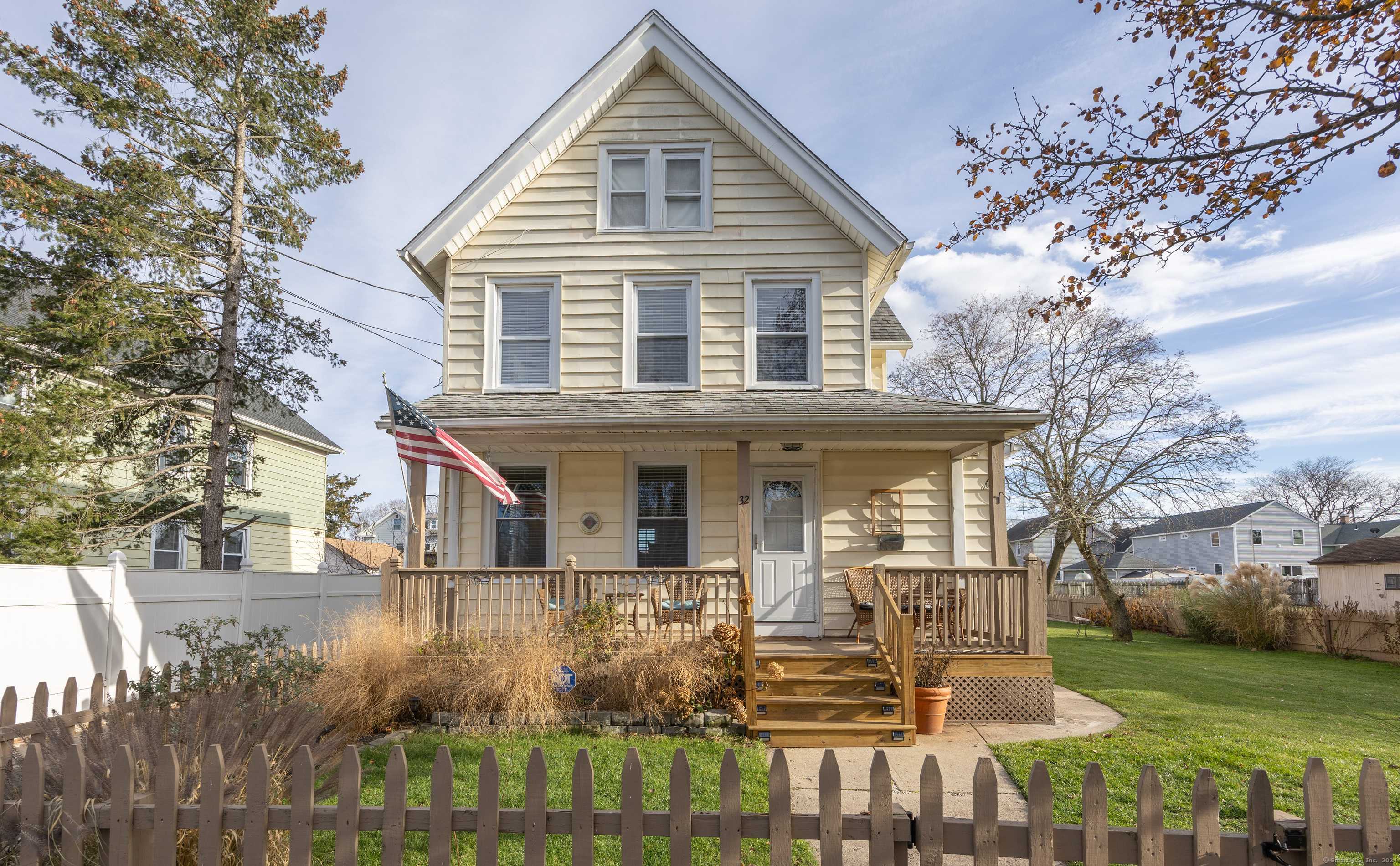 Wallingford, CT 06492,32 Clifton Street