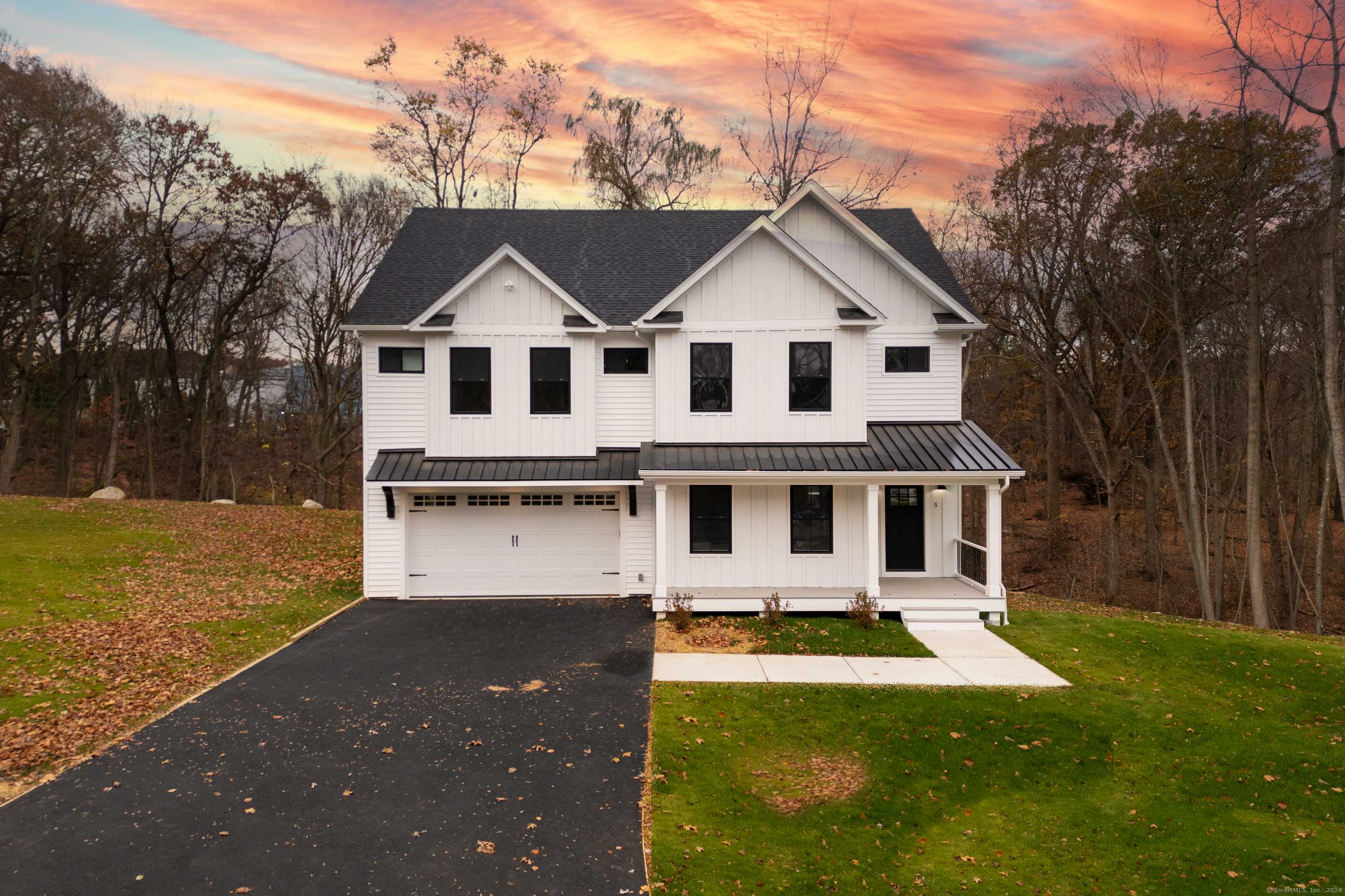 Shelton, CT 06484,5 Brookview Heights Court