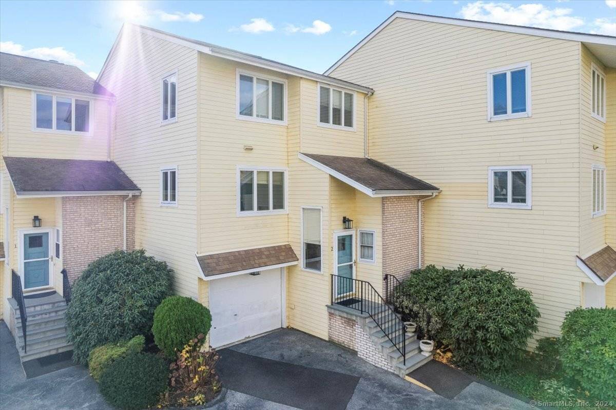 Stamford, CT 06902,61 Seaview Avenue #APT 2