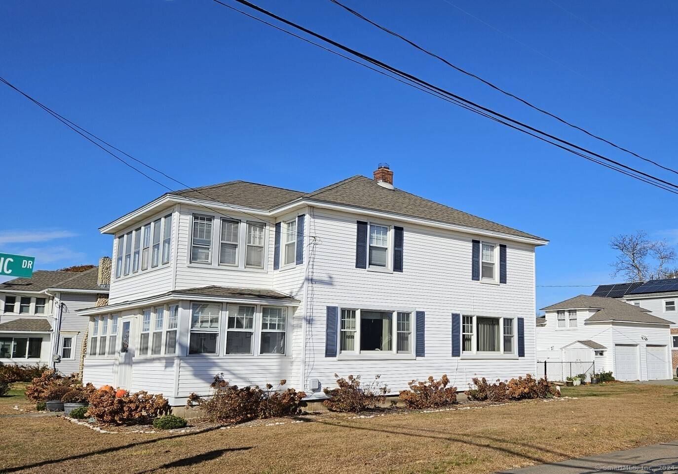 Old Saybrook, CT 06475,422 Maple Avenue