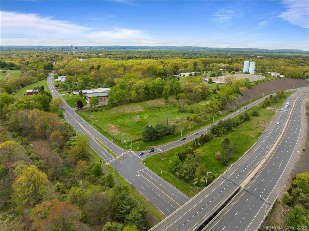 Manchester, CT 06042,1555 Tolland Turnpike