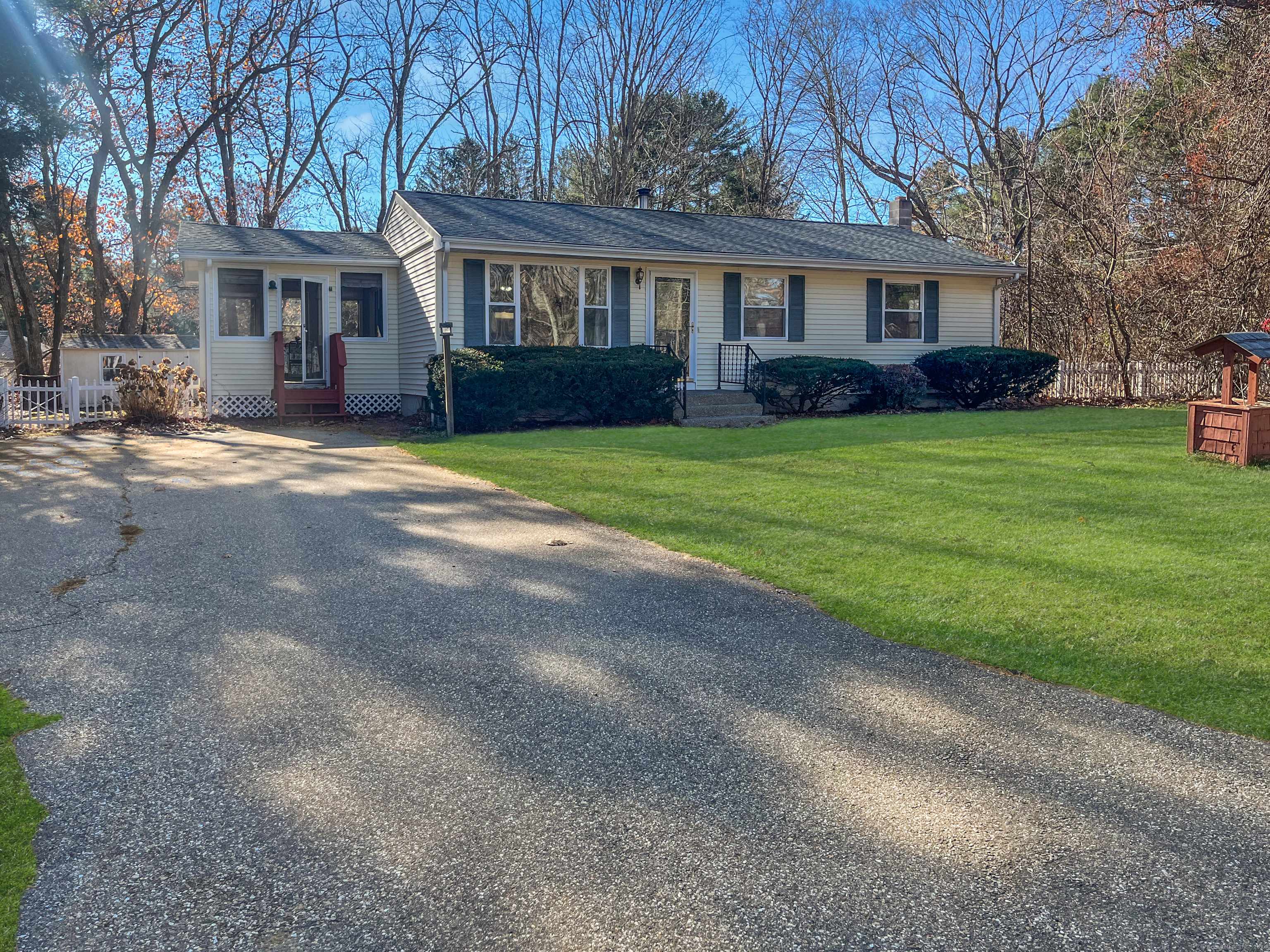 Killingly, CT 06239,1 Polly Avenue