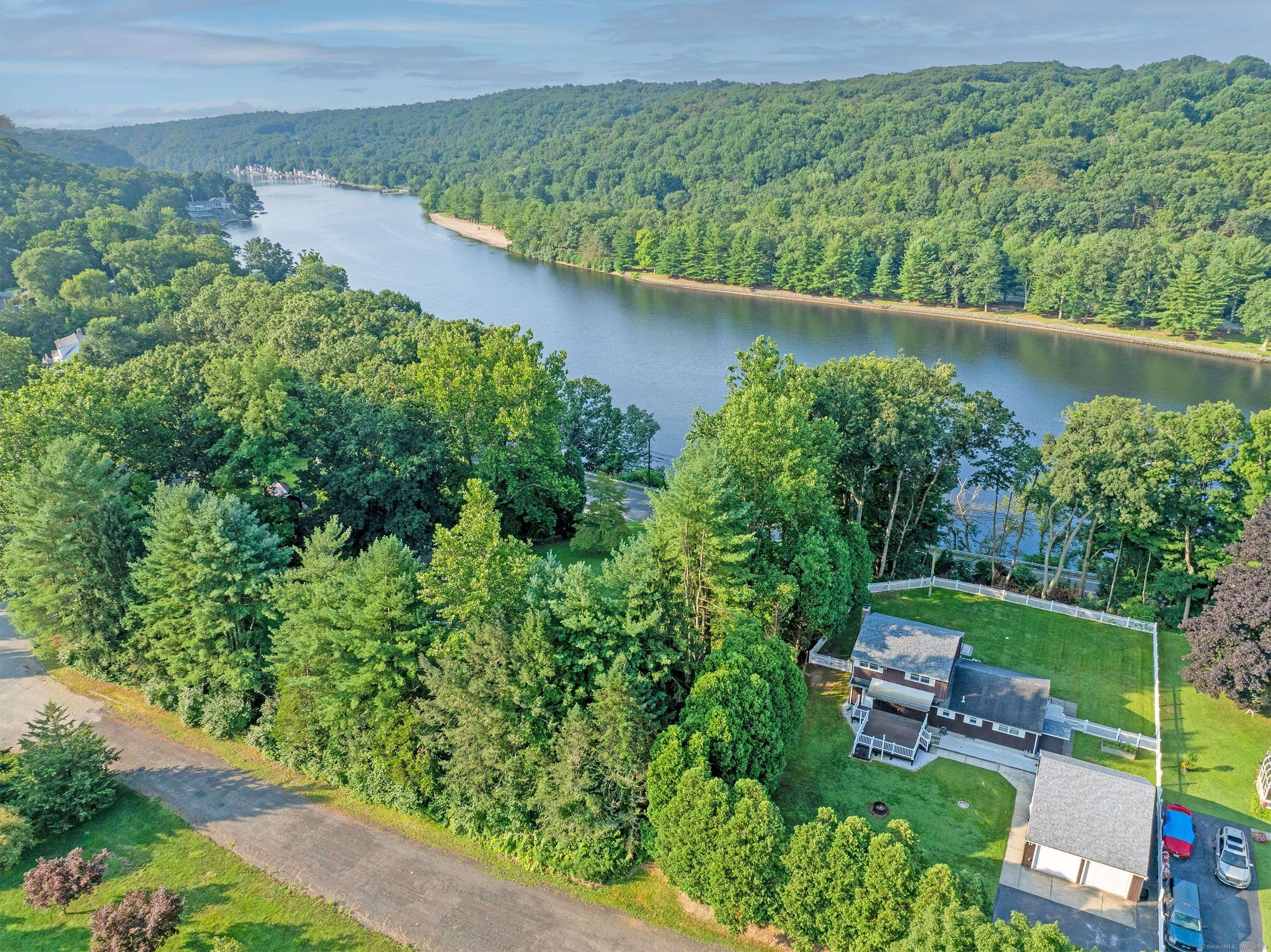 Seymour, CT 06483,34 Roosevelt Drive