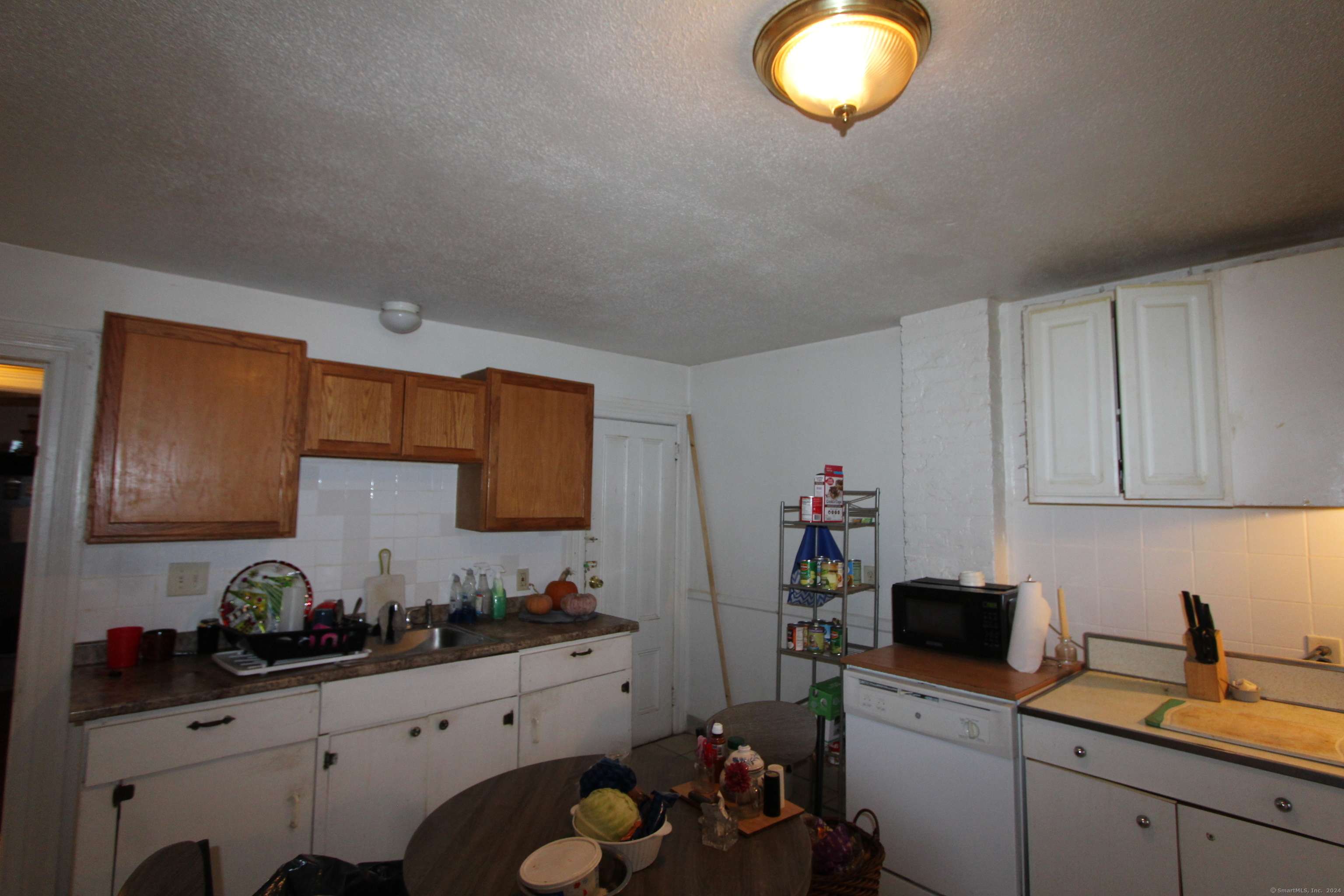 Hartford, CT 06114,60-62 Bliss Street
