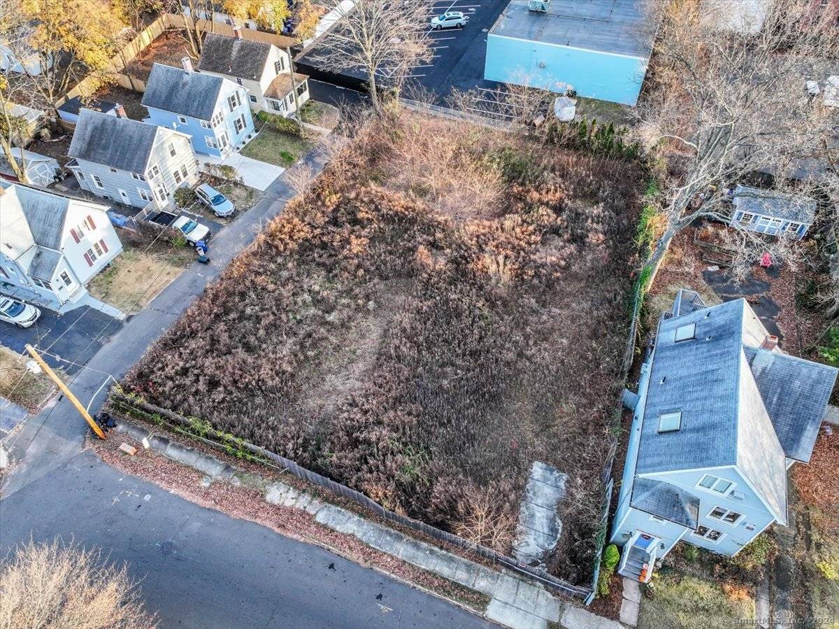 West Haven, CT 06516,2-8 Ashburton Place