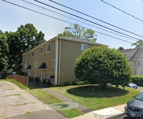 Norwalk, CT 06850,7 Woodbury Avenue #APT 4