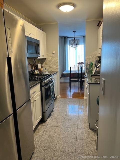 Ridgefield, CT 06877,111 Olcott Way #111