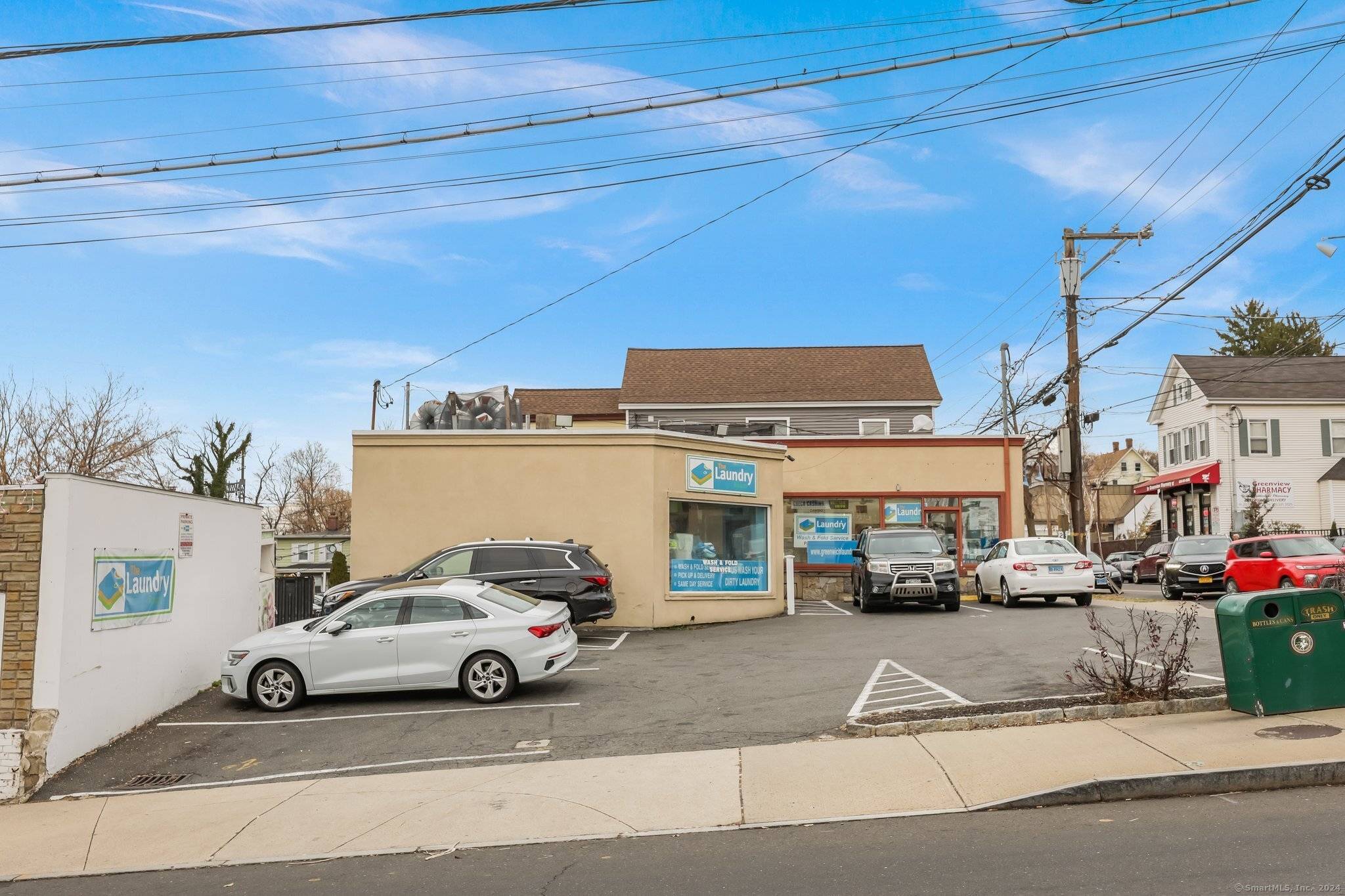 Greenwich, CT 06830,6 North Water Street