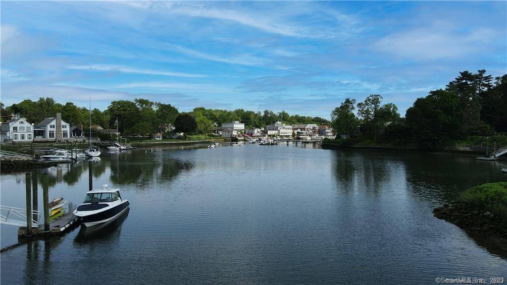 Darien, CT 06820,14 Five Mile River Road