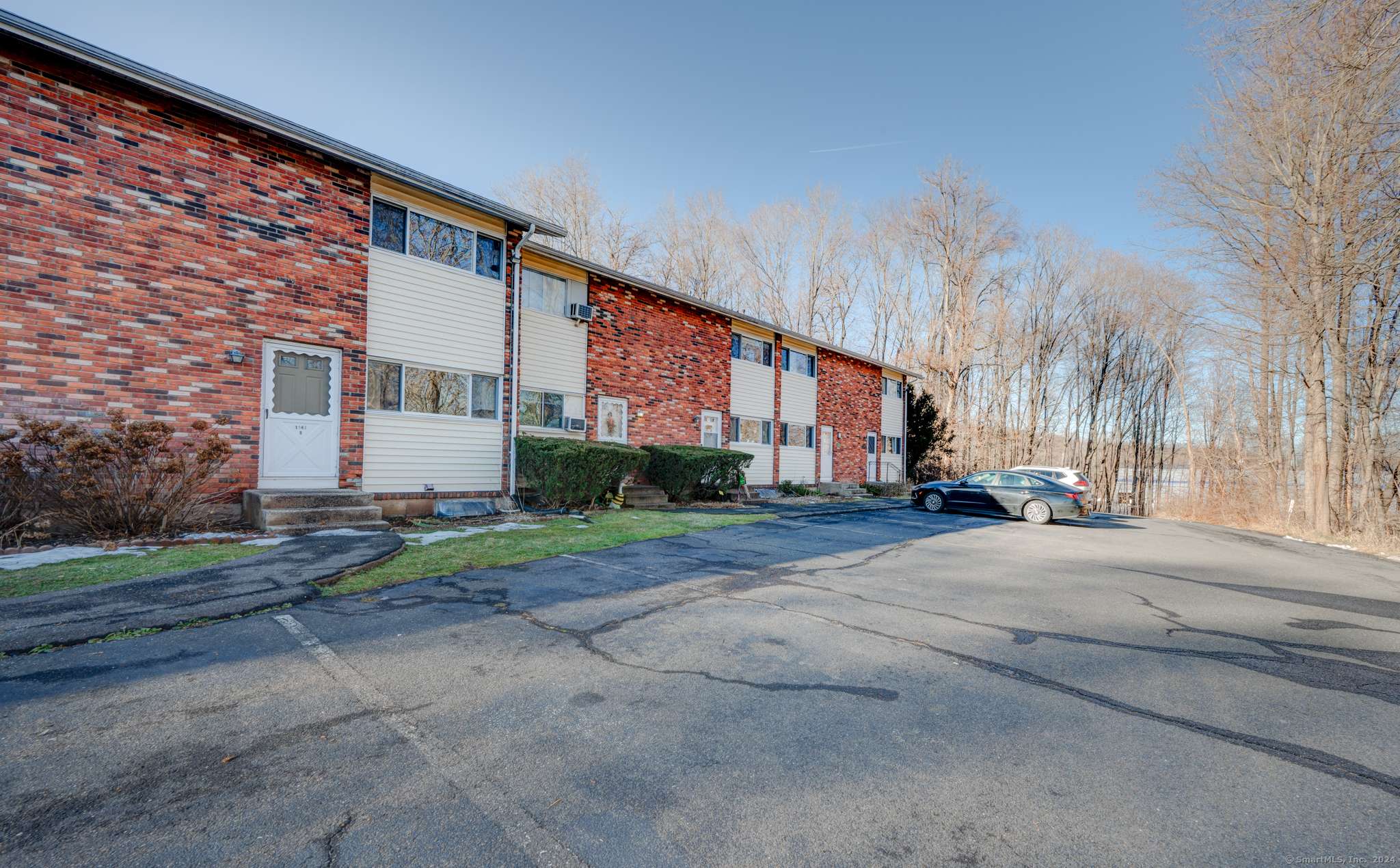 Cheshire, CT 06410,1141 Waterbury Road #1141