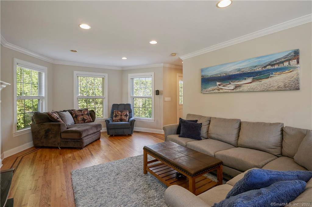 Stamford, CT 06902,72 Houston Terrace #A